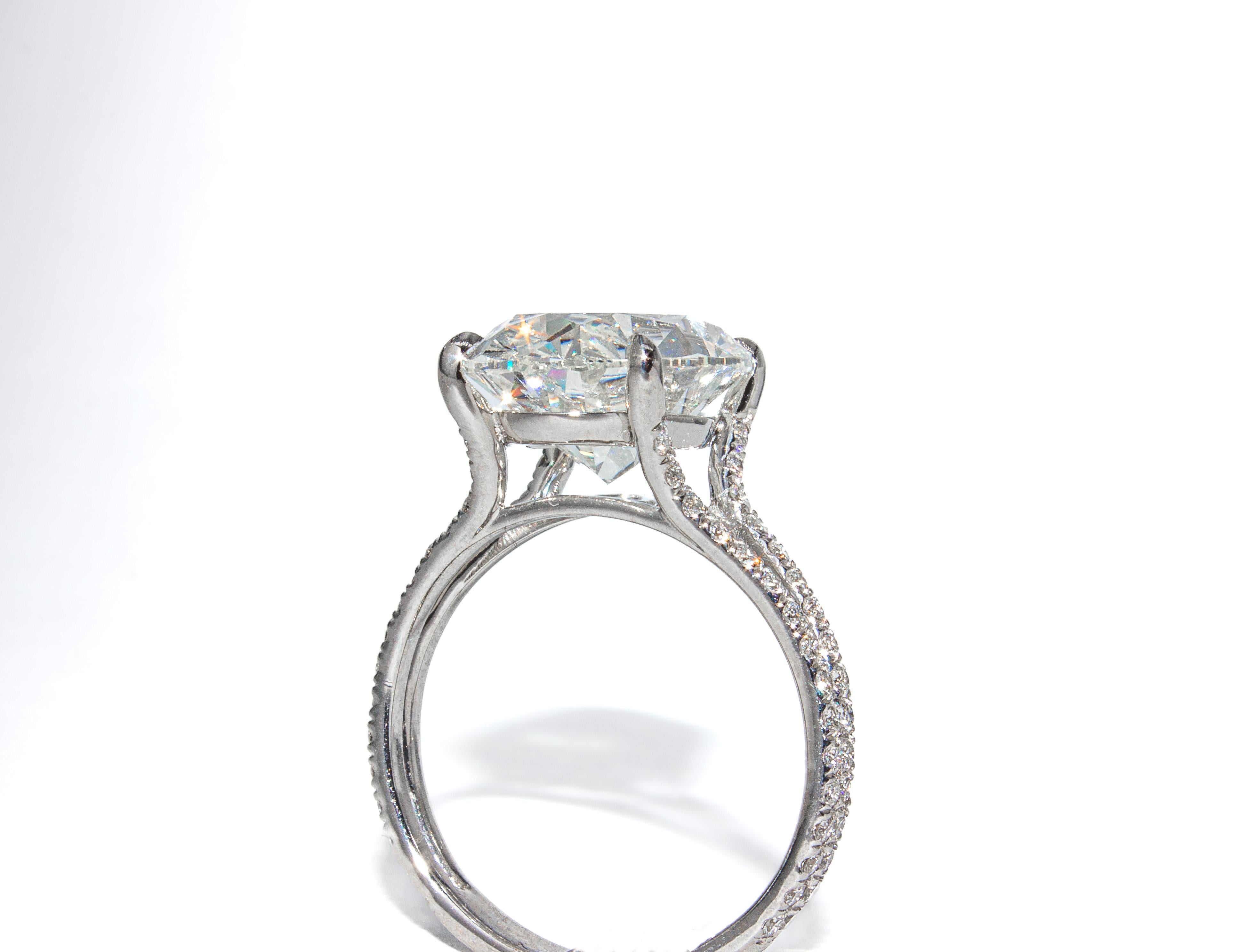 Women's or Men's J. Birnbach GIA Certified 6.04 Carat K SI2 Oval Diamond Solitaire Ring For Sale