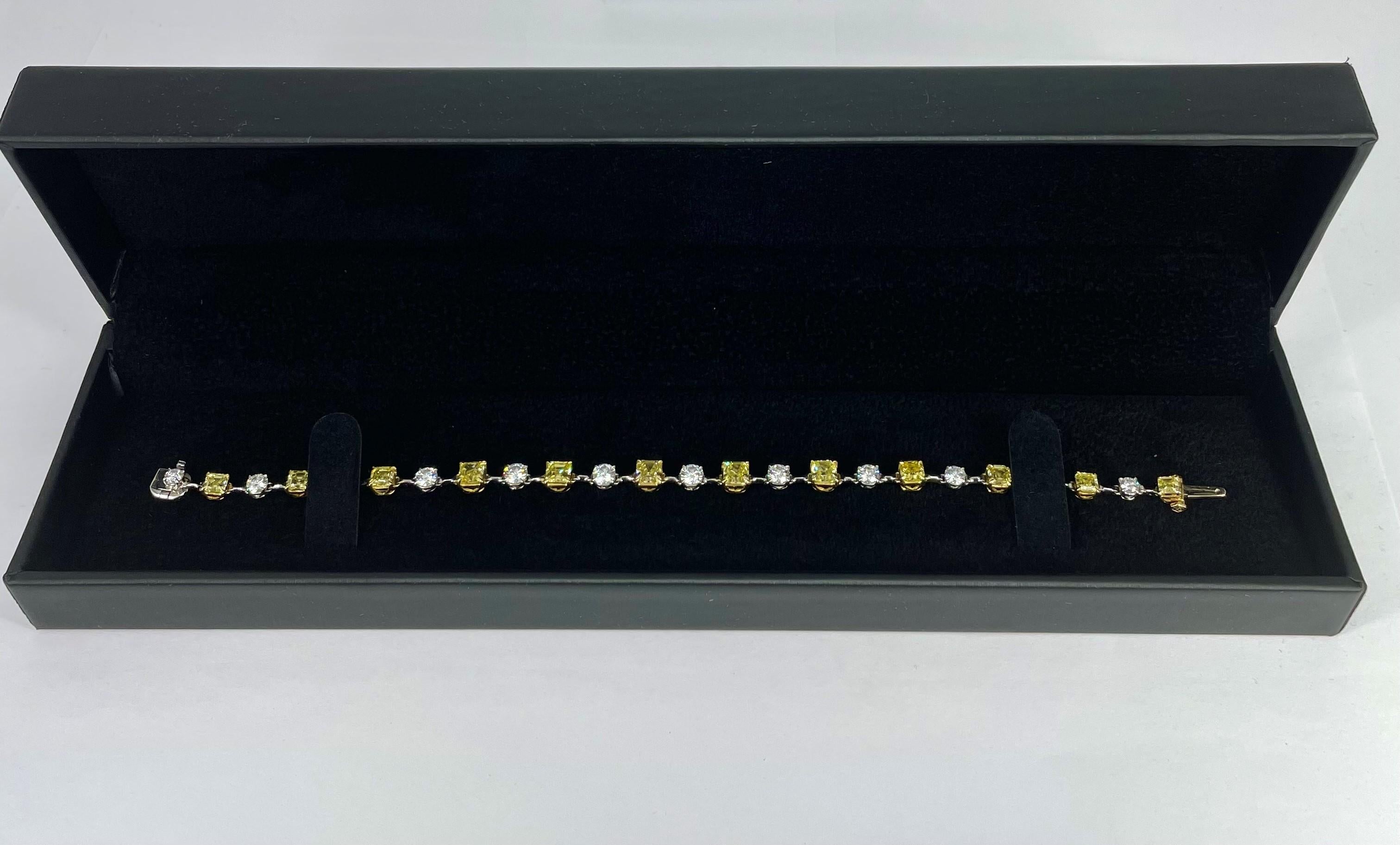 Asscher Cut J. Birnbach Yellow and White Diamond Bar Set Bracelet in Platinum & Yellow Gold For Sale