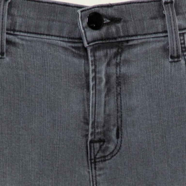 That one pair of denim jeans that fits so well! All girls want one! Thanks to this one from J Brand. The creation comes in a grey shade and a skinny-fit silhouette adorned with buttons and belt loops.