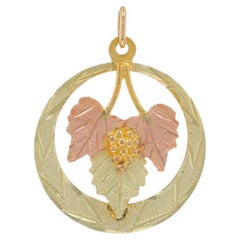 J. Co. Schwarzer Hills Gold Traubenkränz-Anhänger - Gelbgold 10k Roségold 12k