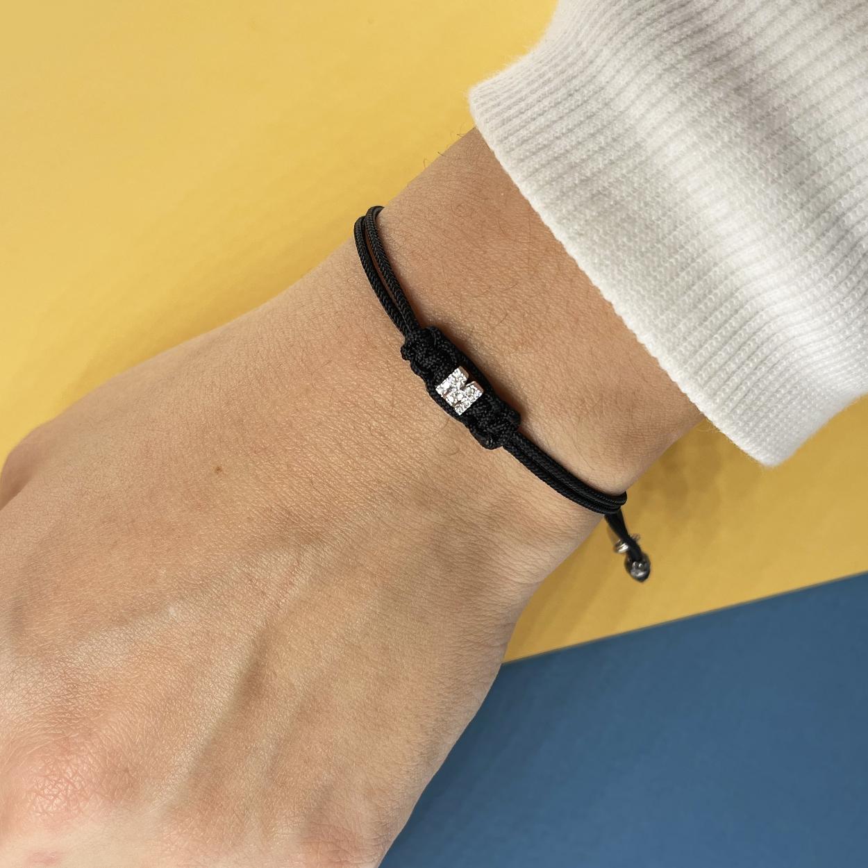 Brilliant Cut J - Customizable Letter / Name Bracelet in White Gold and White Diamonds Gift For Sale