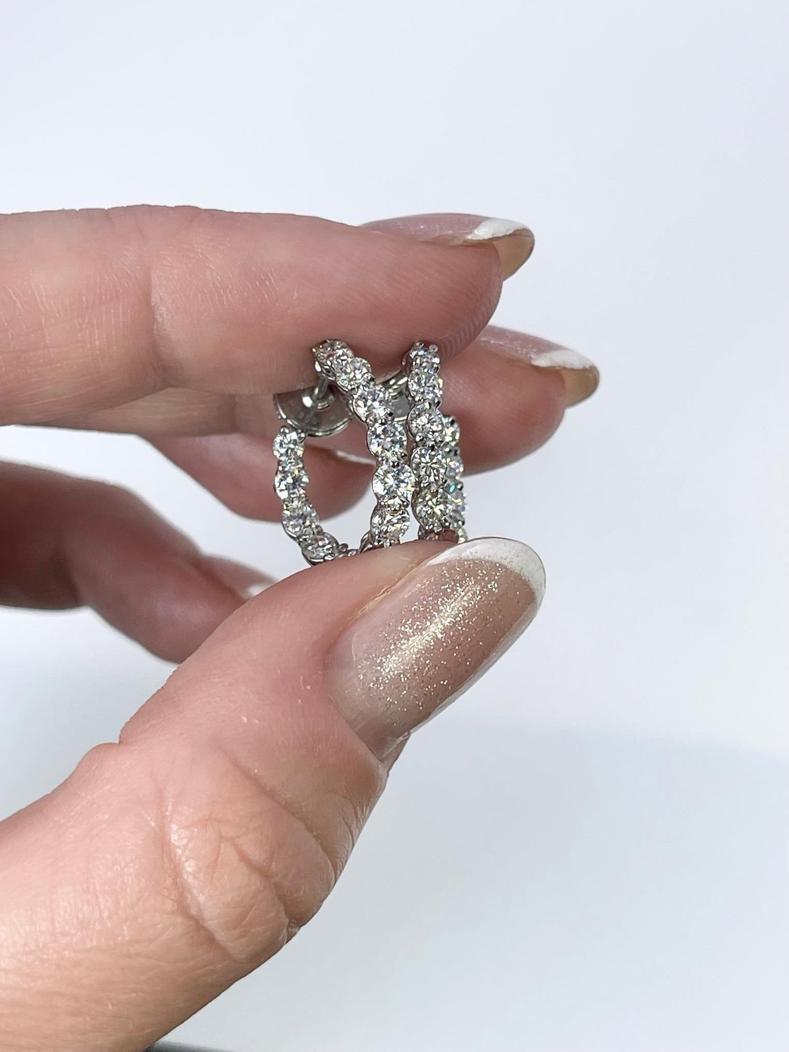 Women's J Diamond Earrings Hoops Diamond Earrings Studs 2ct Diamond Studs Platinum Rare For Sale