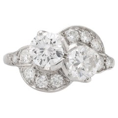 J. E. Caldwell anello retro in platino con doppio diamante