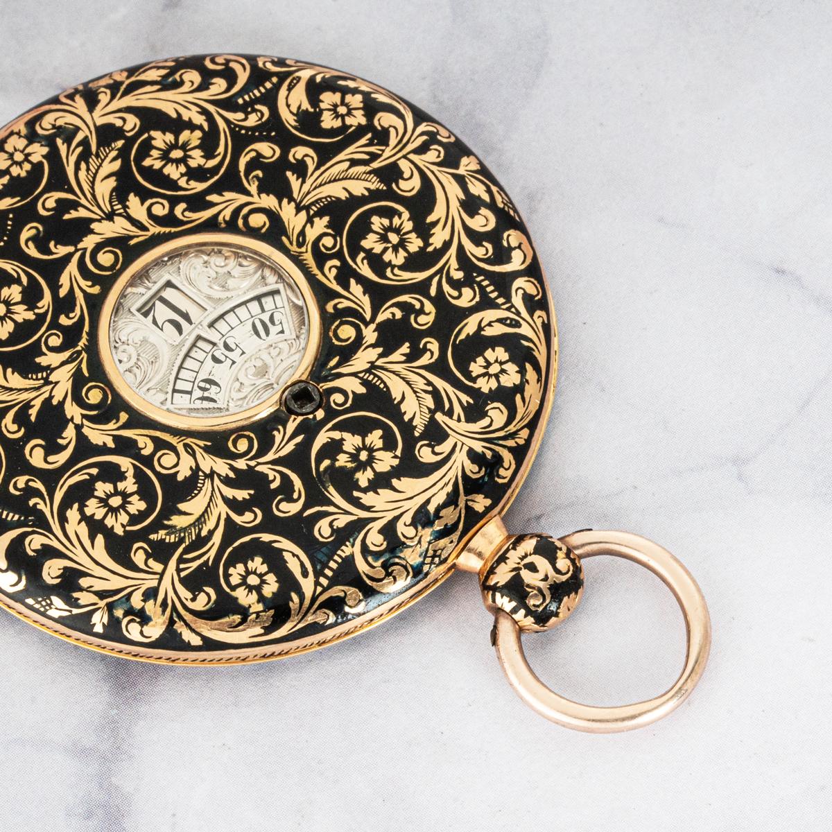 J. F. Bautte & Cie. Raro orologio da tasca a carica femminile in oro e smalto ultra sottile con scatola originale C1810


Quadrante: quadrante argentato molto inciso, con una piccola apertura rotonda che mostra il quadrante dei minuti sopra il