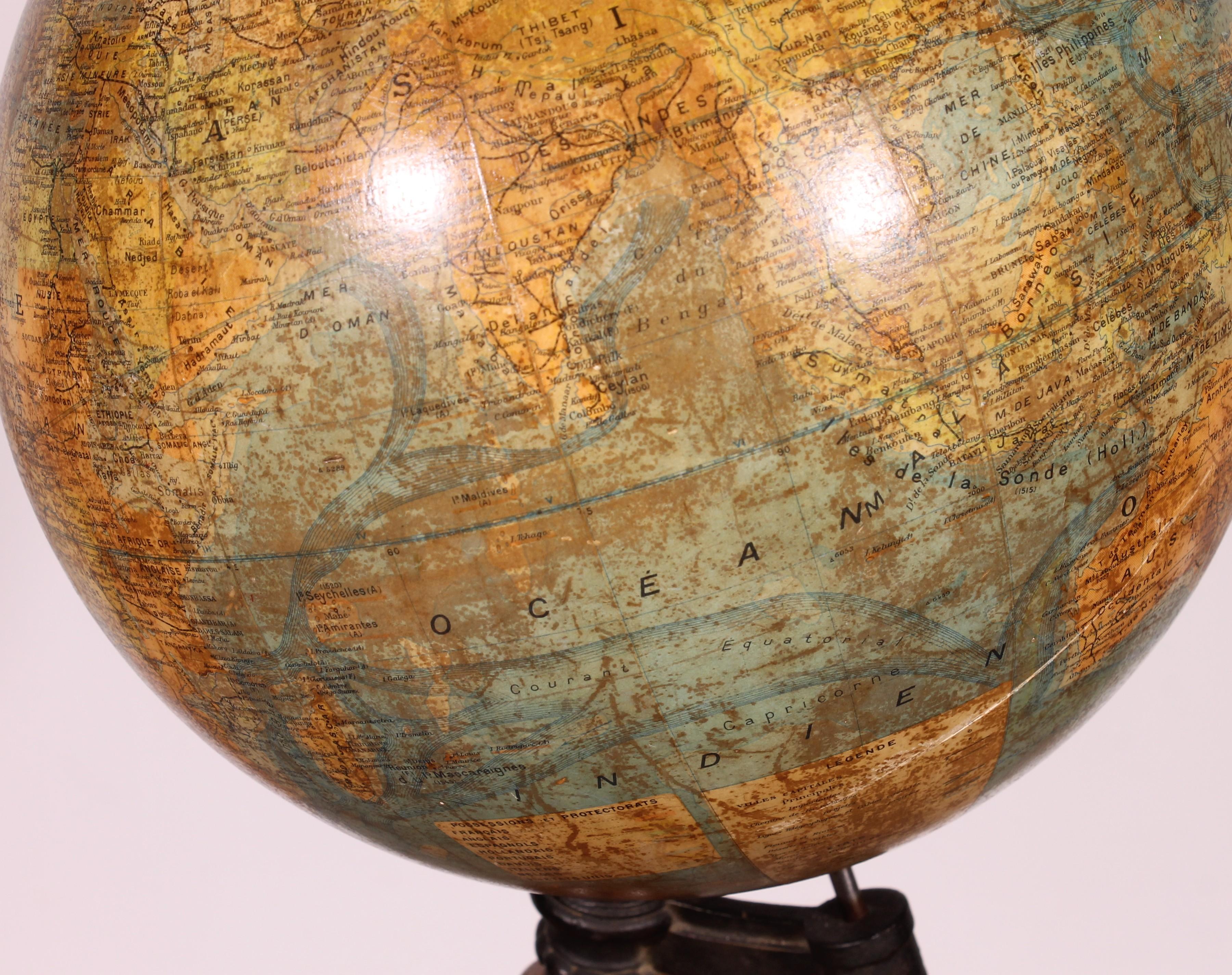 J. Forest A' Paris Globe de bibliothèque du 19ème siècle en vente 1