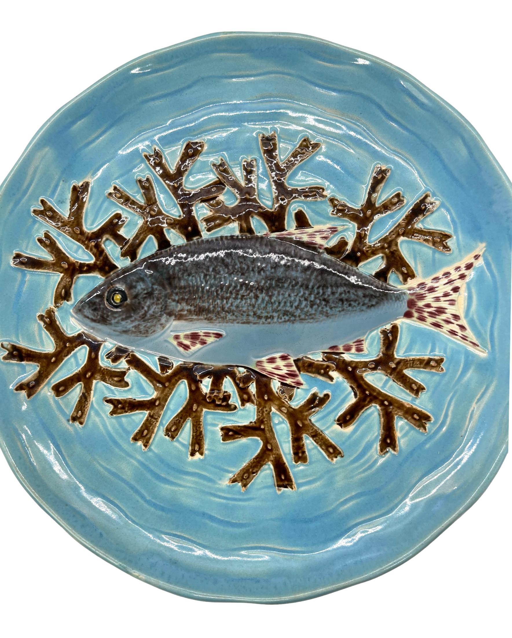 J. Holdcroft Majolica Salmon Plate on Turquoise Basketweave Ground, ca. 1875 In Good Condition In Banner Elk, NC