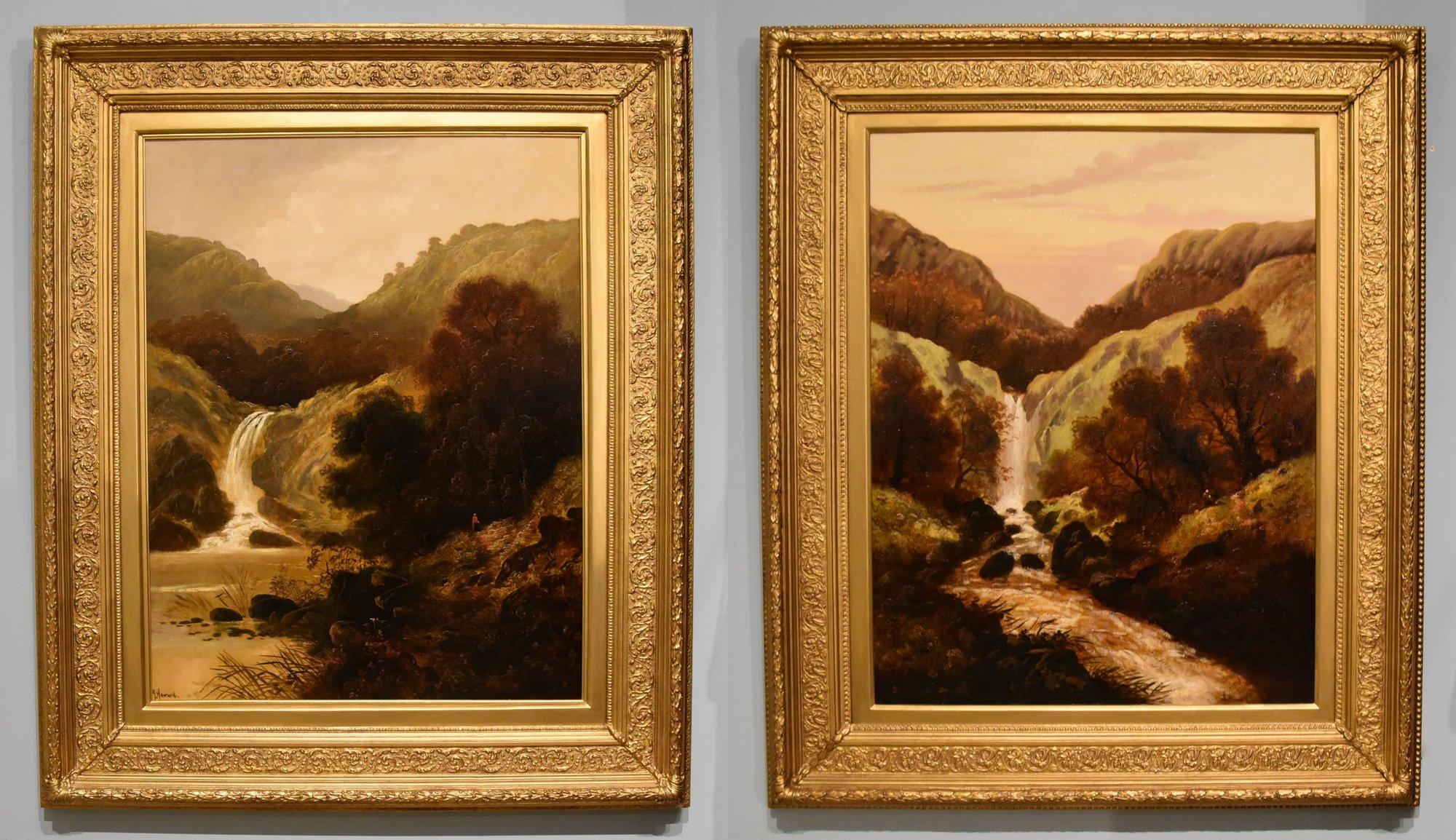 Paire de peintures à l'huile par J Howard "Highland Waterfalls" fleuries des années 1880. Peintre londonien de scènes atmosphériques exposé à Londres. Huile sur toile. Signé. 

Dimensions sans cadre 36  x 38 pouces
Dimensions encadré 49  x 41