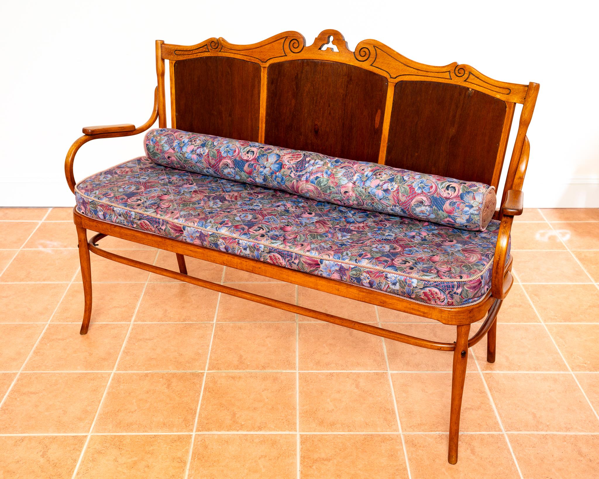 Austrian J & J Kohn Bench 1900 Vienna Secession Art Nouveau Bentwood Antique Thonet Style For Sale