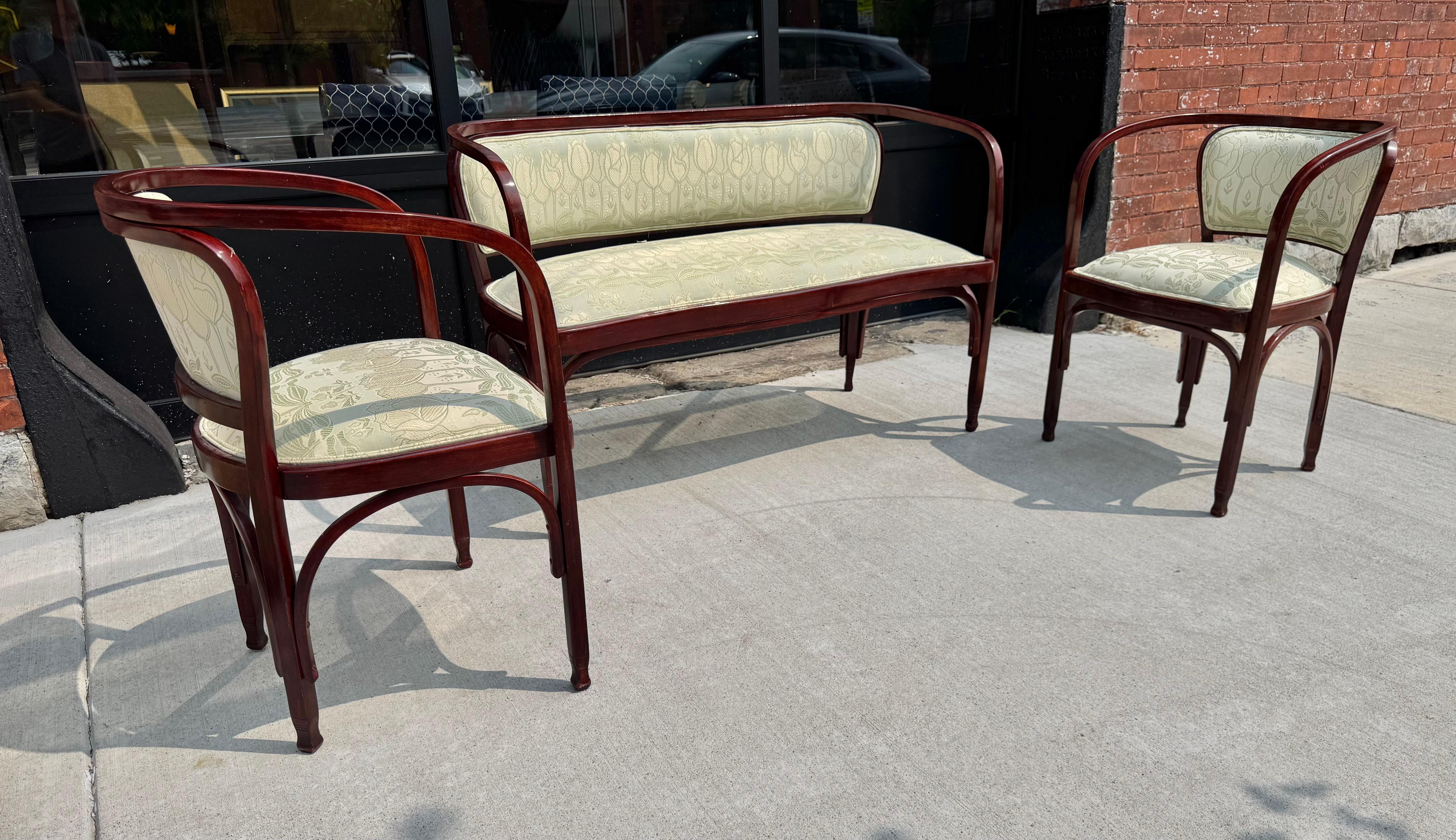 J &J Kohn Bentwood Salon Suite by Gustav Siegel early 1900's For Sale 7