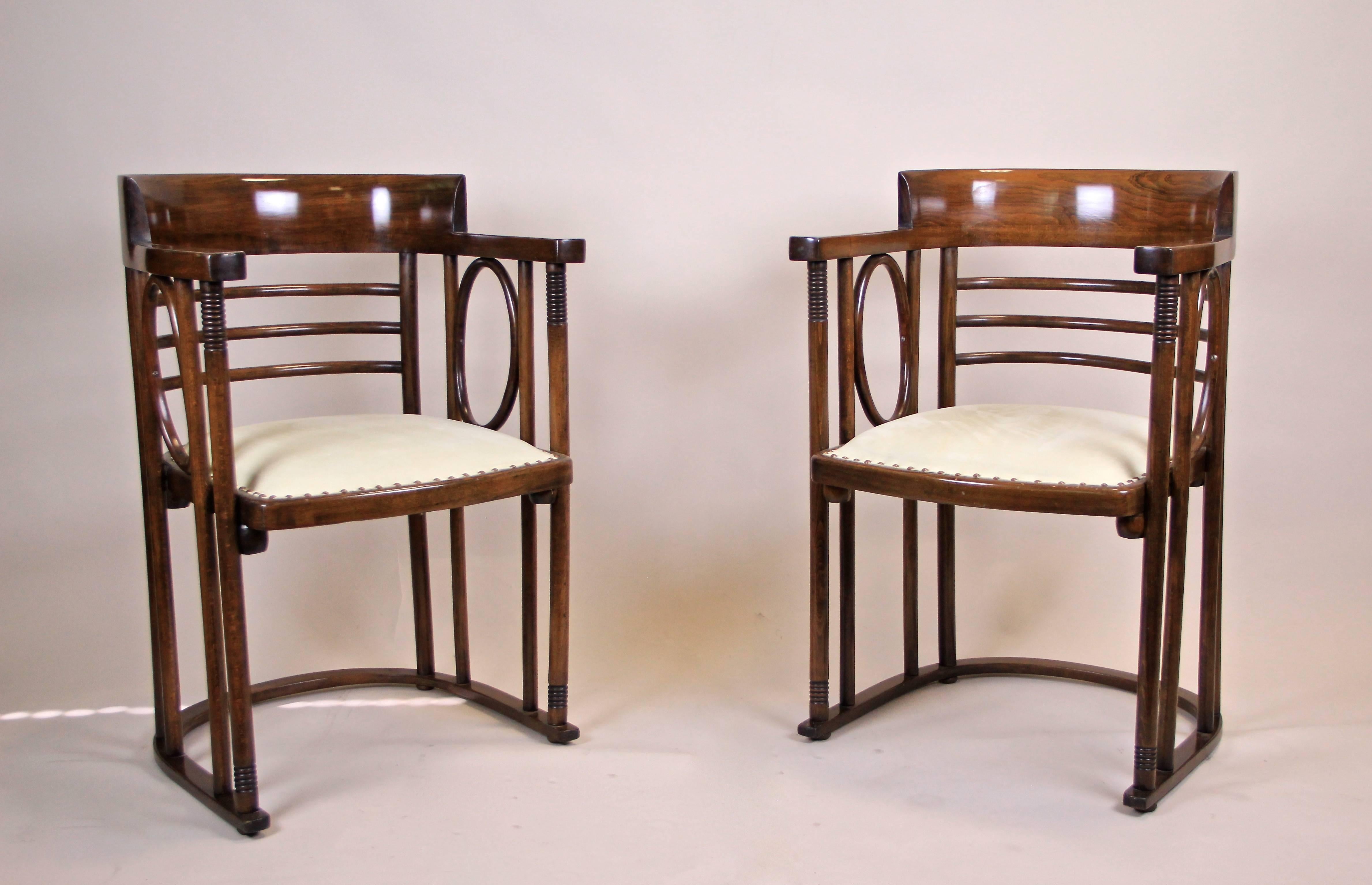 Fabulous J. & J. Kohn Bentwood Salon Suite designed by famous Austrian architect Josef Hoffmann (Wiener Werkstätte). This fantastic salon suite from circa 1910 consists of two armchairs, a bench and a small round 