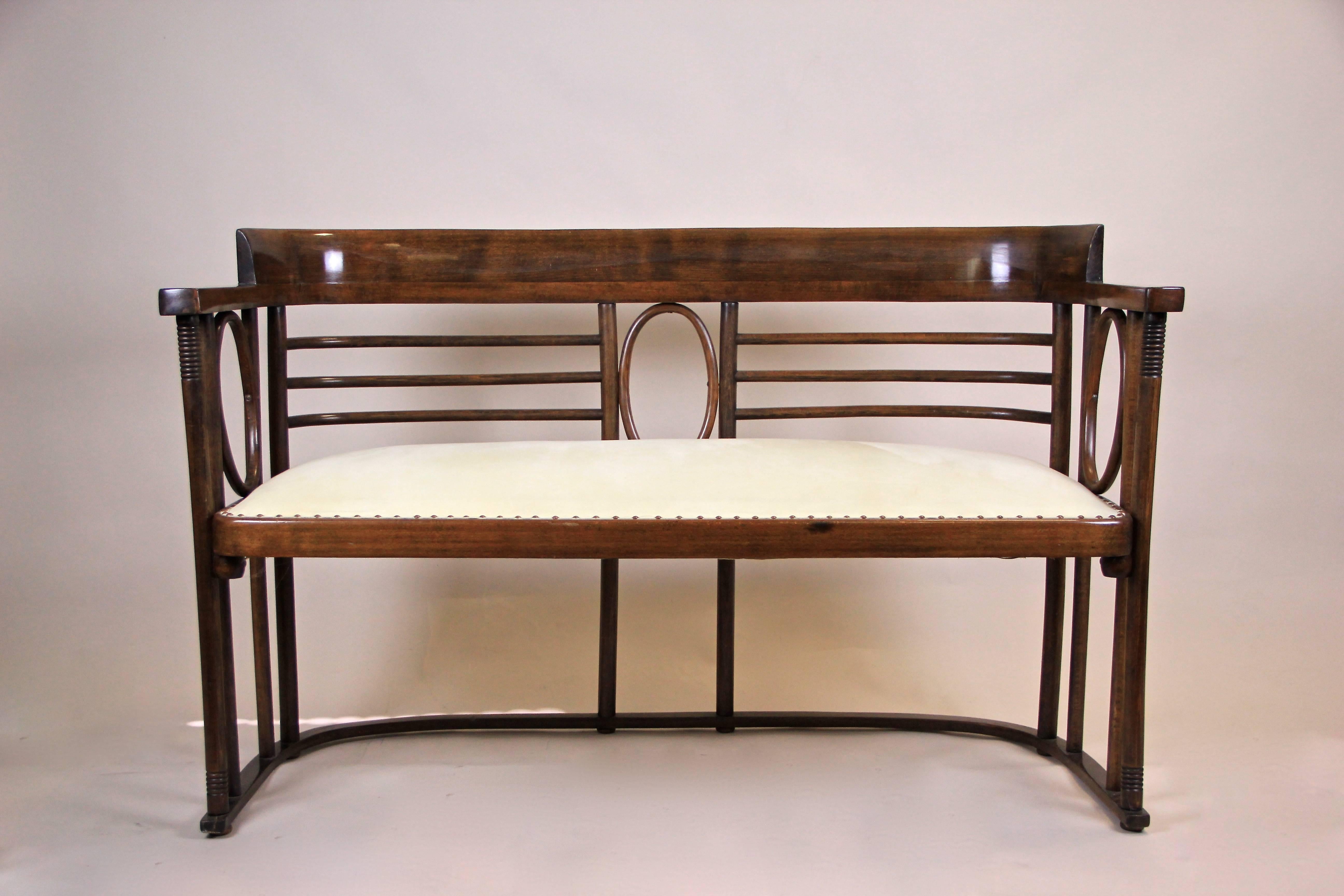 J & J Kohn Bentwood Salon Suite Design Josef Hoffmann, Austria, circa 1910 1