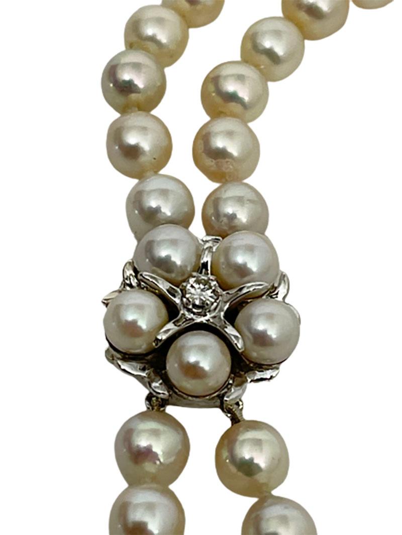 J. Kohle Pforzheim, German 14 Carat White Gold with Akoya Pearls Necklace In Good Condition For Sale In Delft, NL