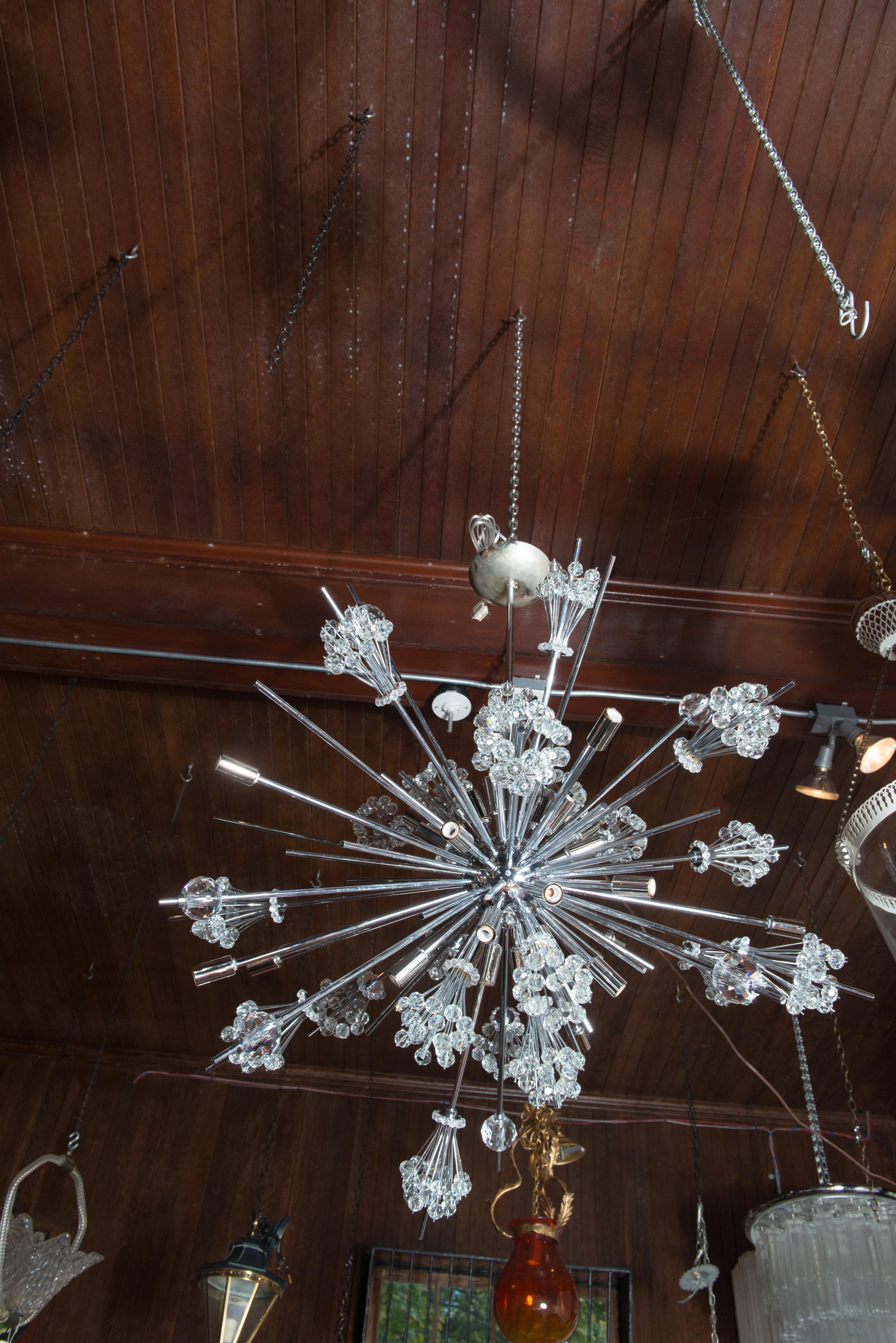 Austriaco J. & L. Lobmeyr Starburst Chrome, lampadario di cristallo, di Hans Harald Rath in vendita