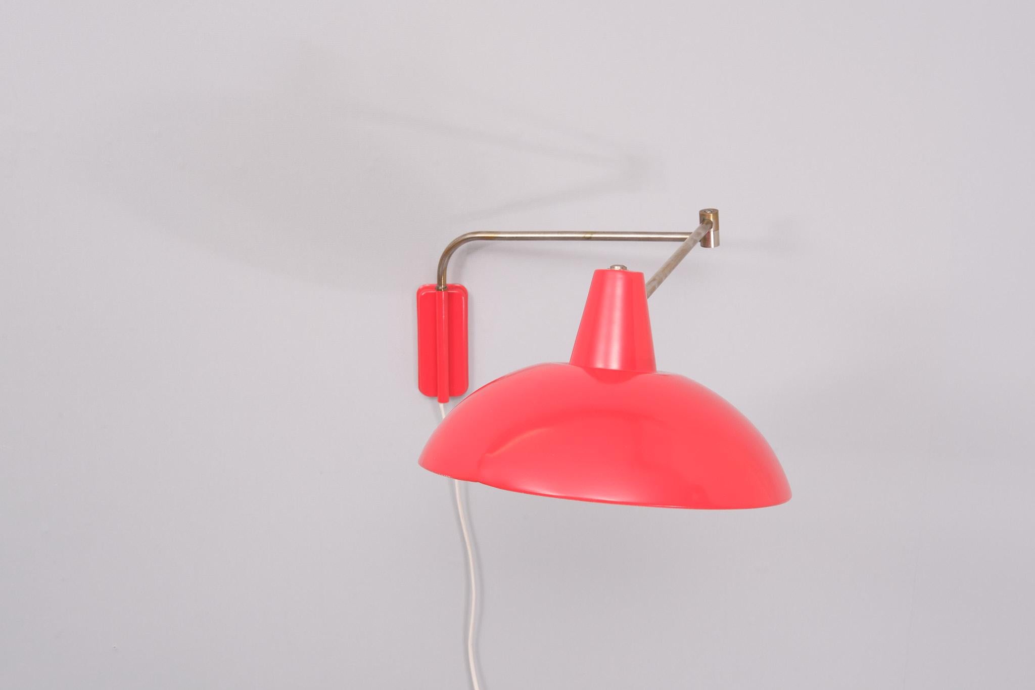 Mid-Century Modern J M Hoogervorst swing-arm wall lamp for Anvia 1960s  Holland  For Sale