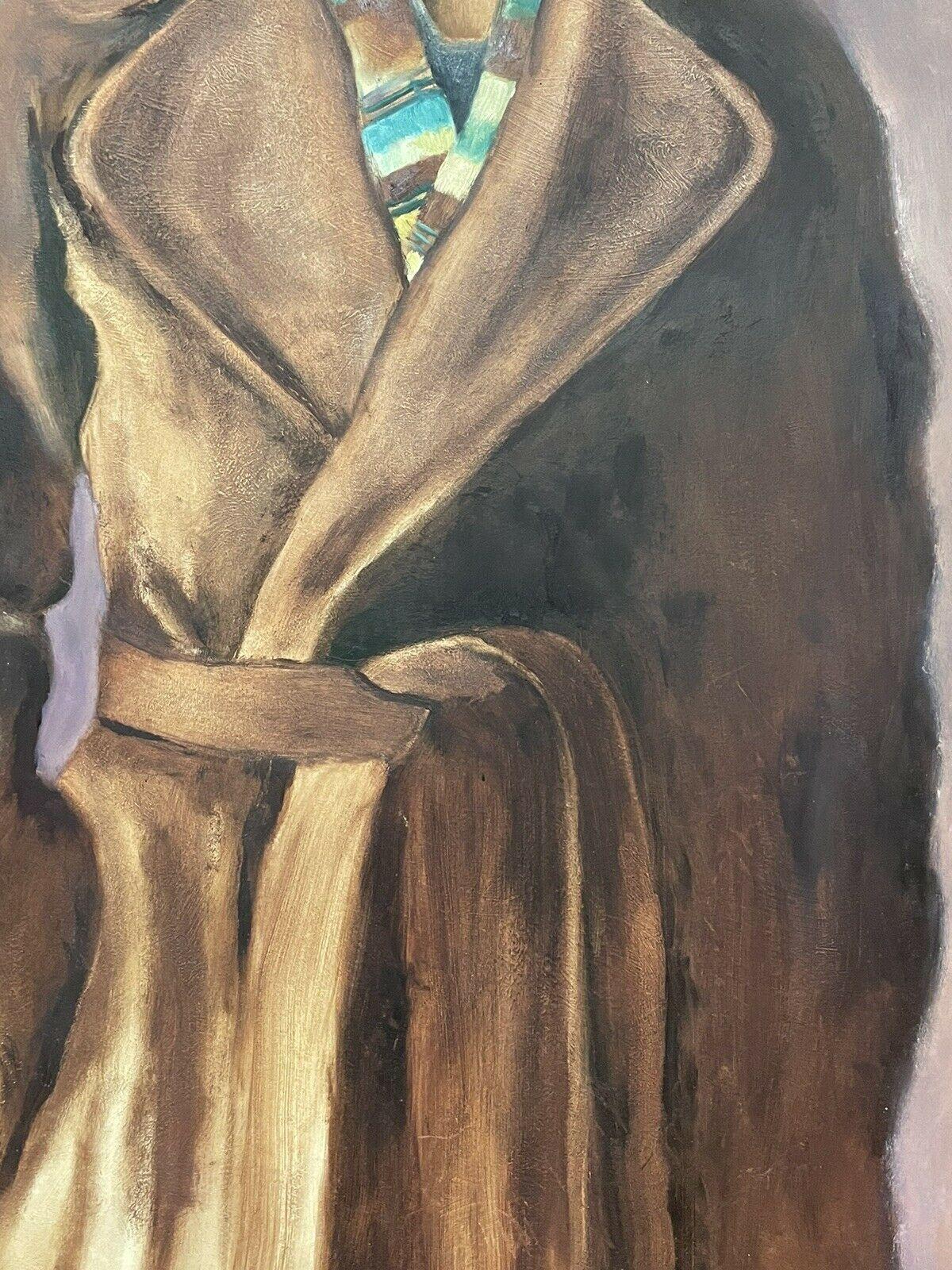 VERY LARGE SIGNED OIL PORTRAIT OF LADY IN VINTAGE COAT & HAT - DATED - FRAMED - Gray Portrait Painting by J. Mackeller 