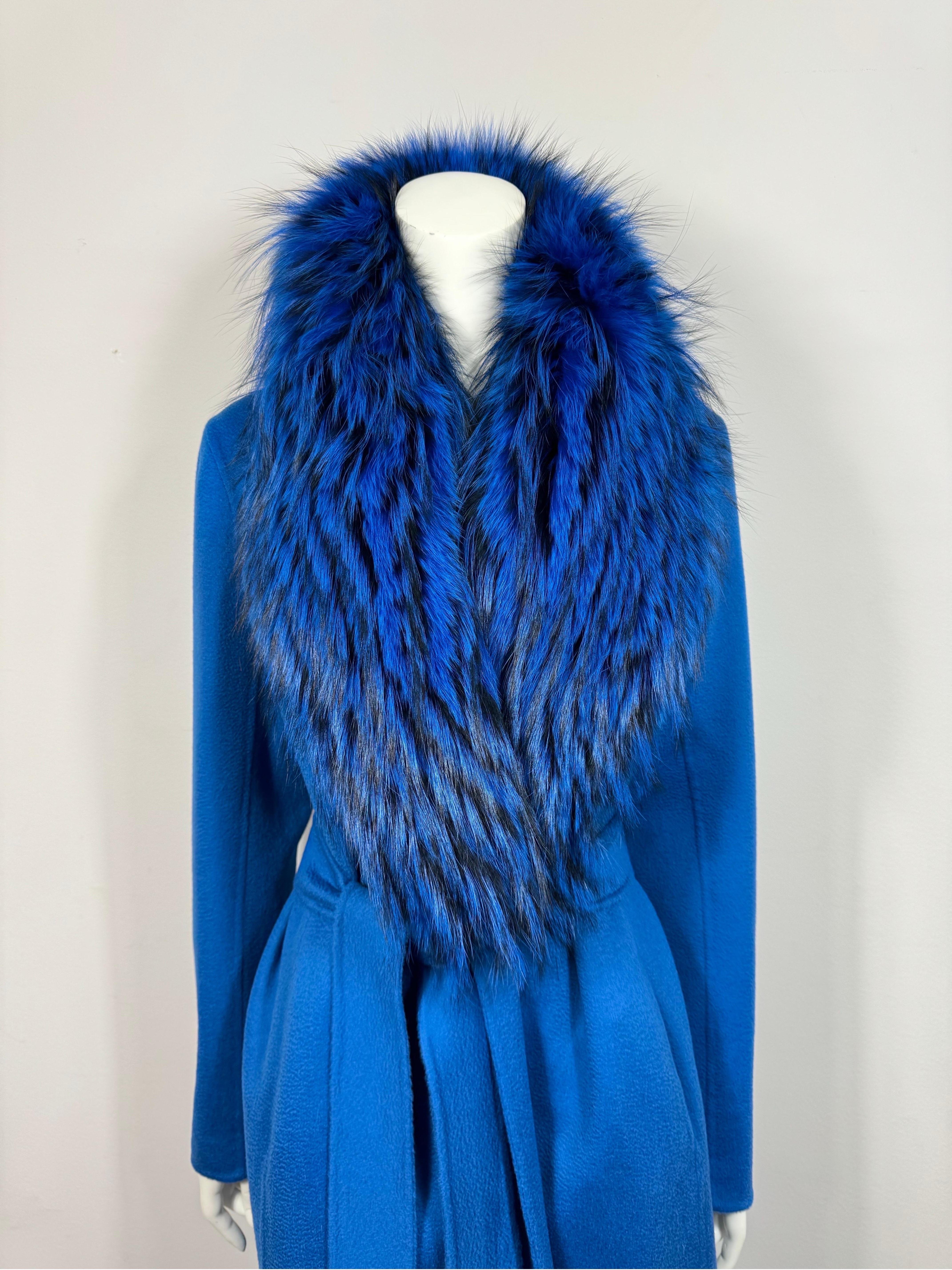 J Mendel Runway Fall 2016 Azure Cashmere Coat with Fox Fur Collar-Size Small-NWT For Sale 8