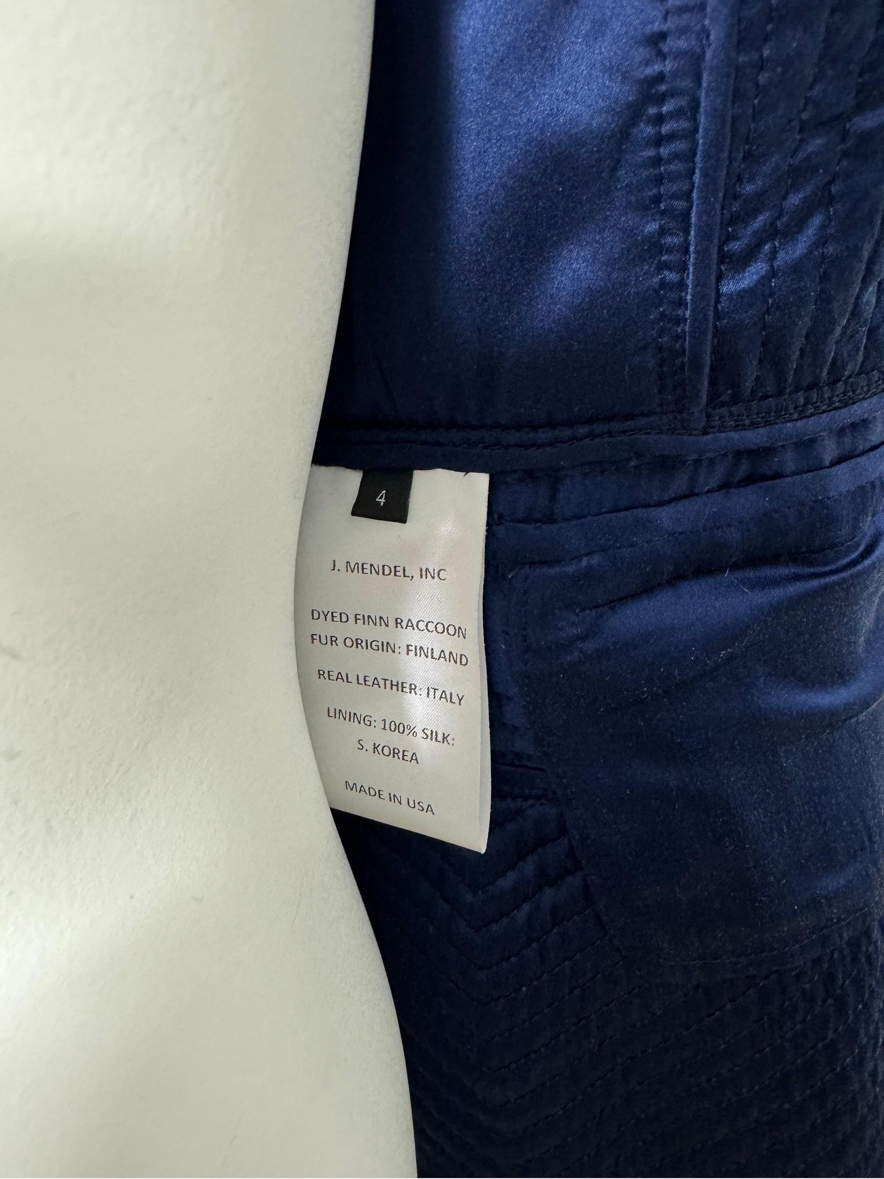 J Mendel Laufsteg Pre Fall 2014 Blaues gestepptes Ledermantelkleid mit Pelzkragen-Kleid-Größe 4 im Angebot 7