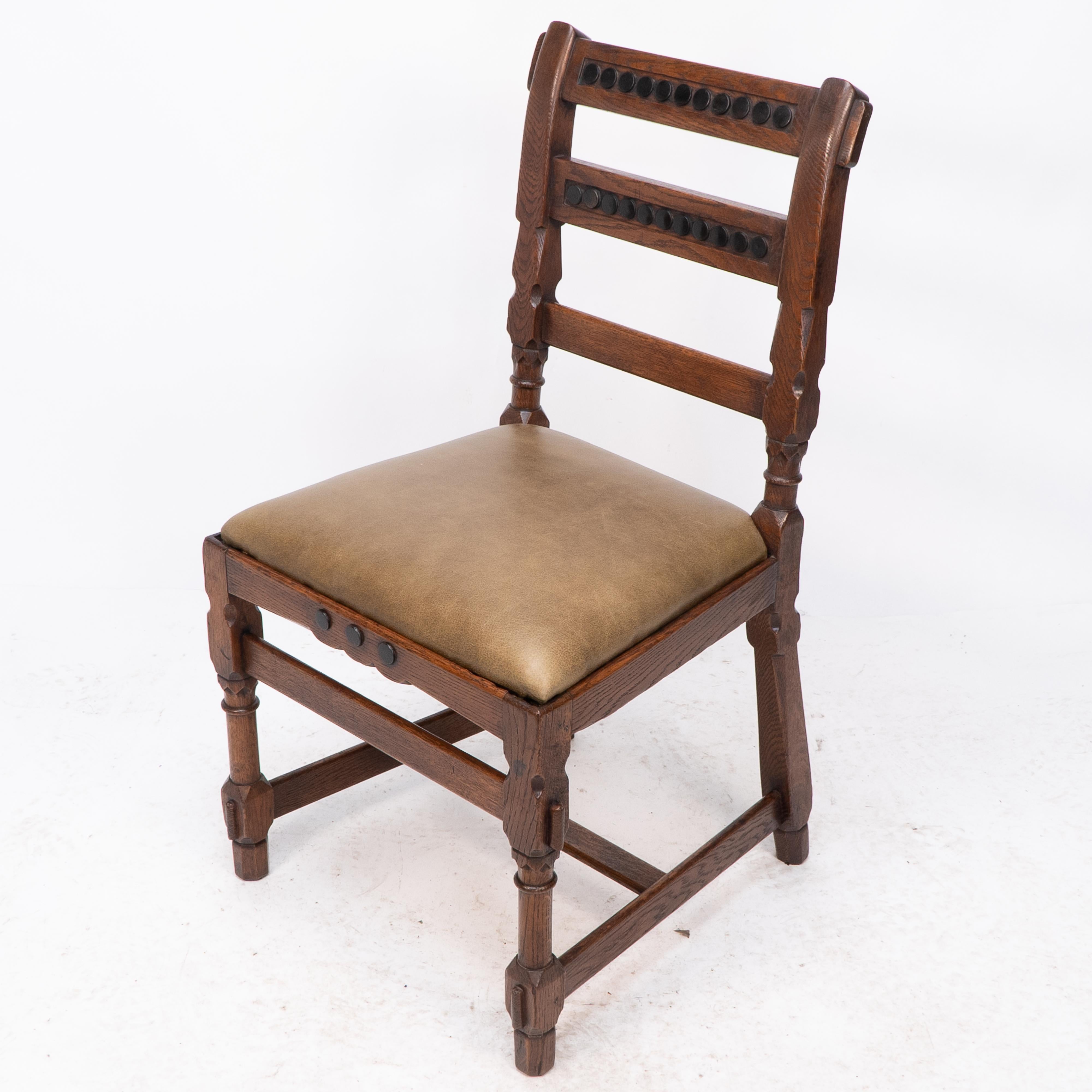 English J P Seddon attri. An Aesthetic Movement oak side chair with ebonized circles For Sale