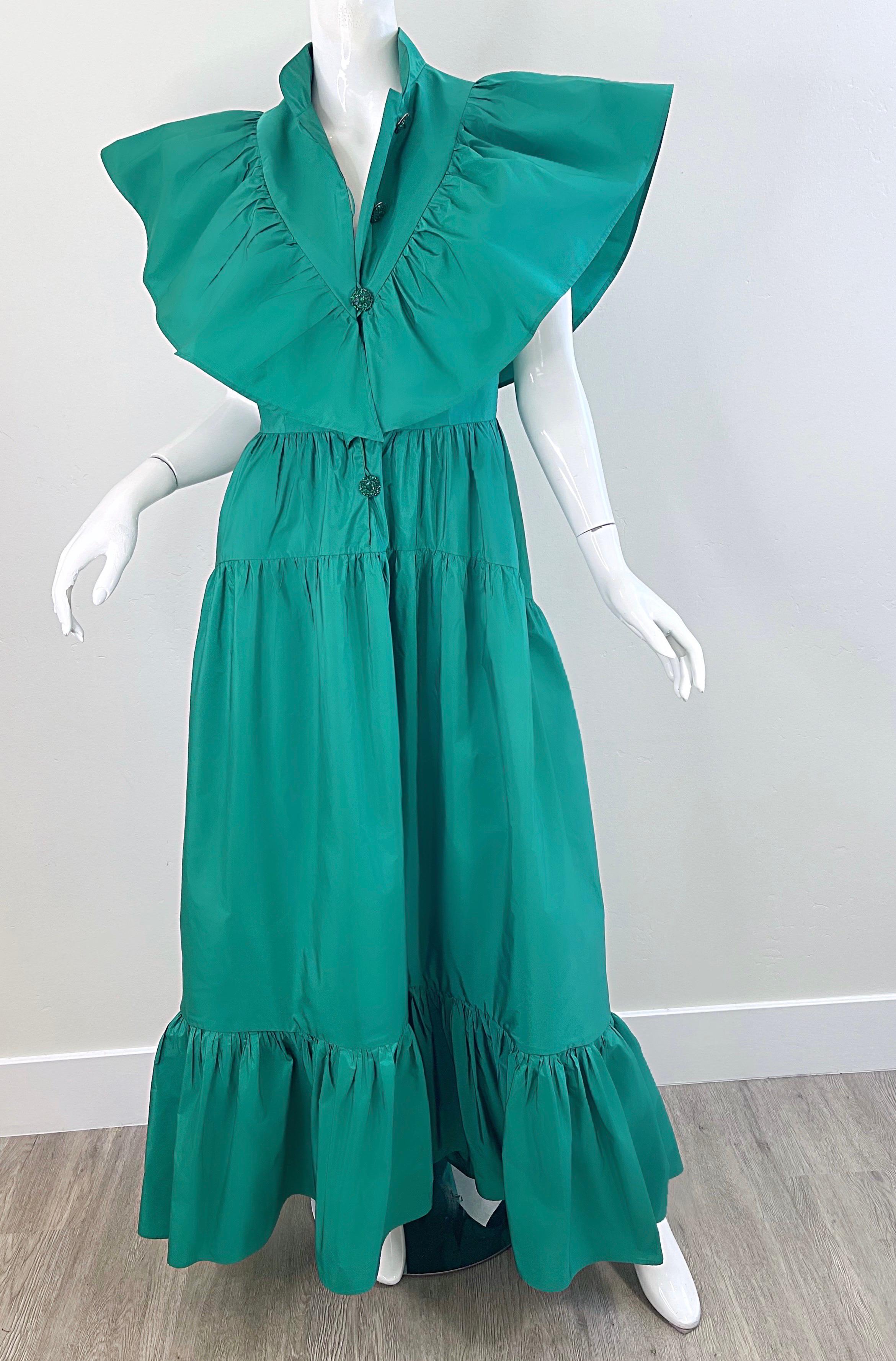 J. Perez Valette 2022 Kelly Green Avant Garde Silk Taffeta Rhinestone Gown Dress For Sale 11