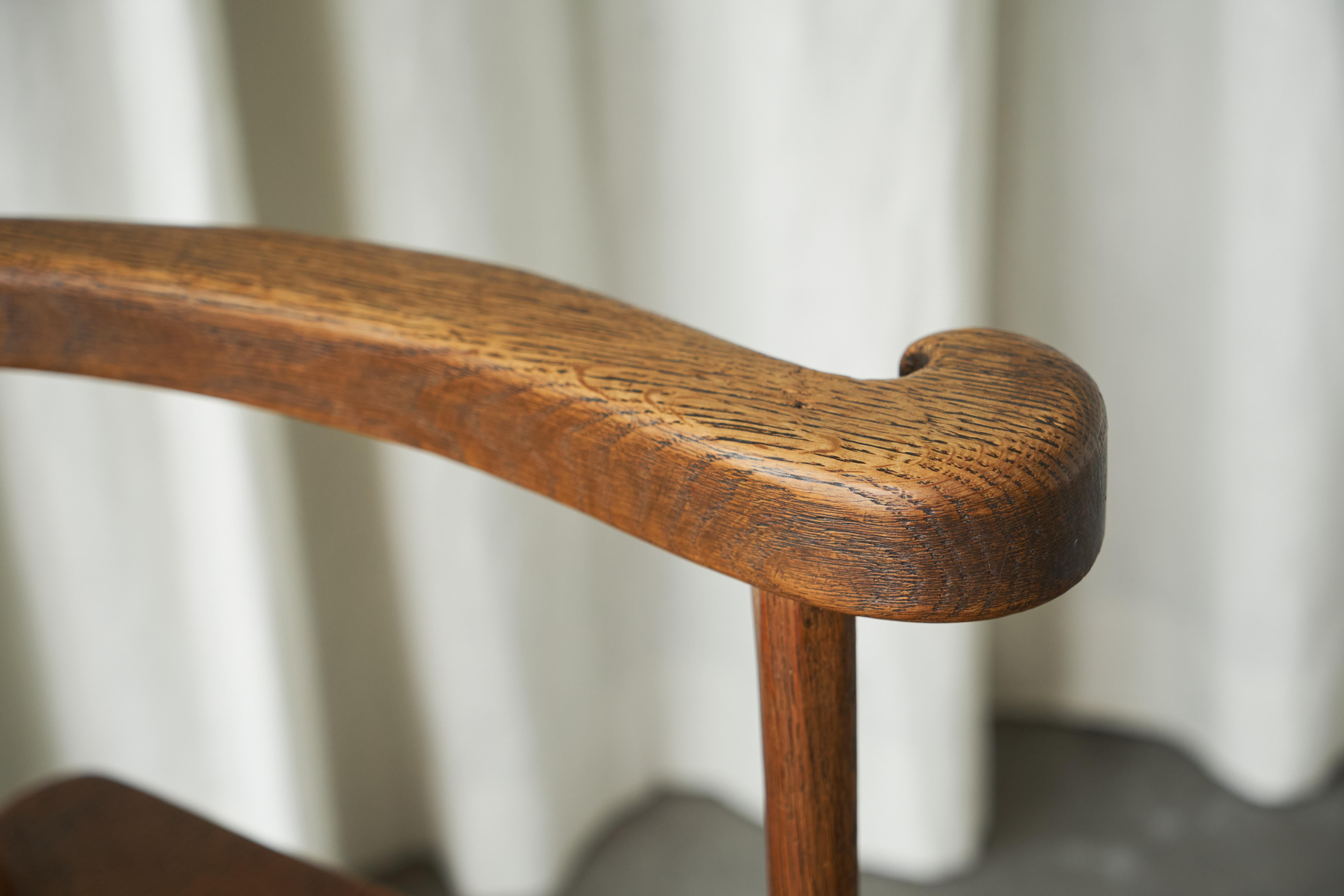 J. R. Hoogezand Sillón tradicional vernáculo de roble Países Bajos Años 30 en venta 1