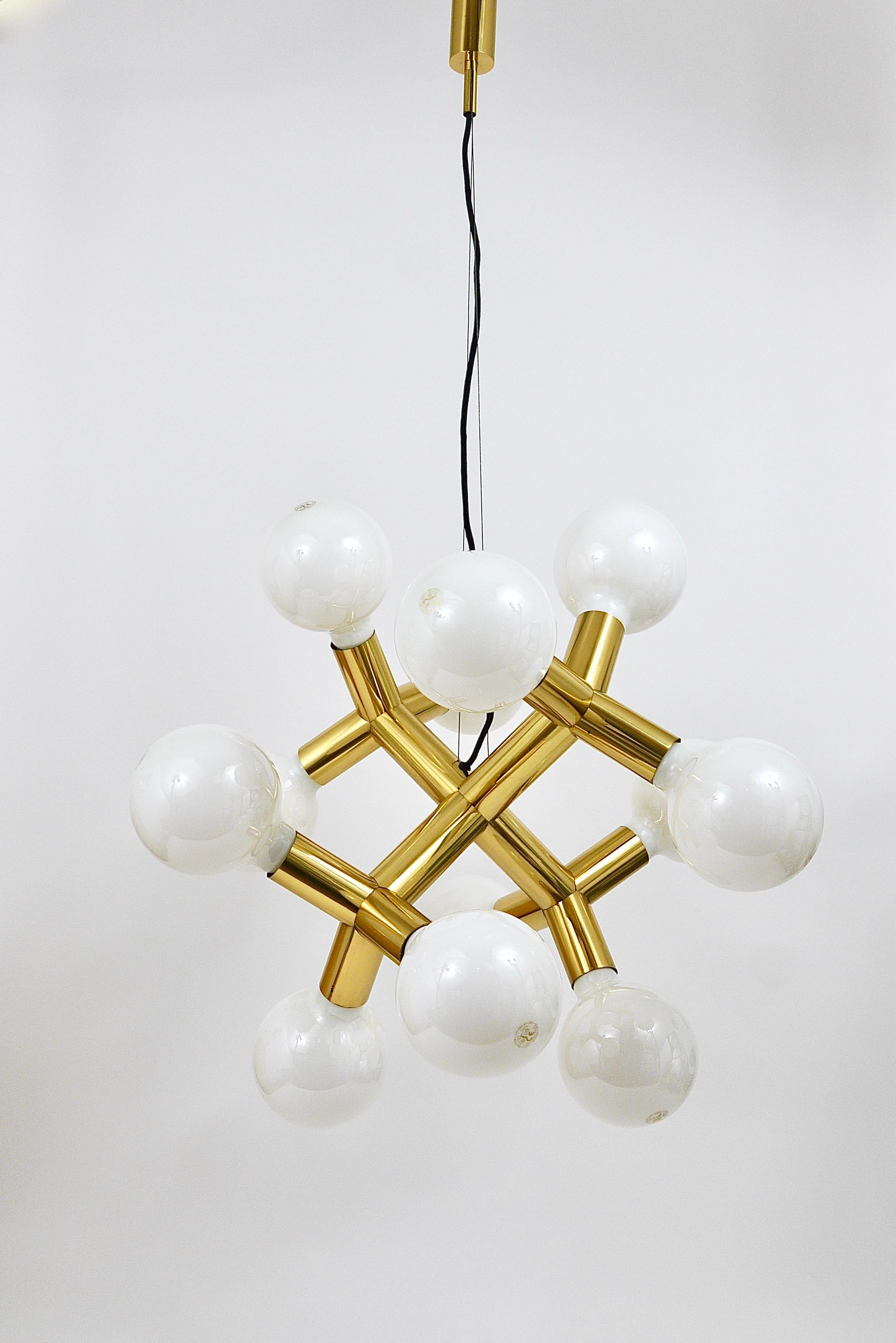 J. T. Kalmar Atomic Sputnik Chandelier, Space-Age Ceiling Lamp, Brass, 1960s For Sale 3