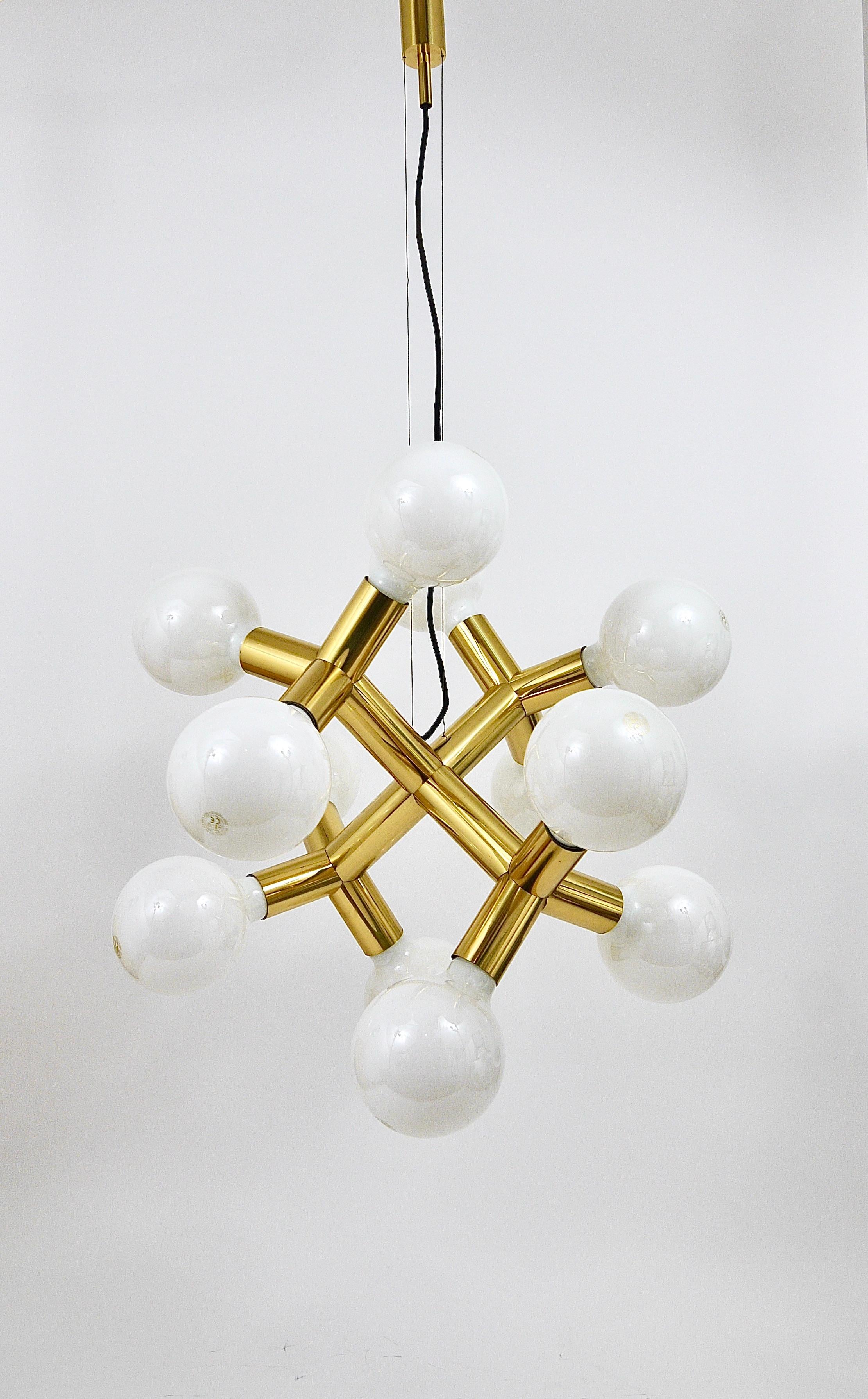J. T. Kalmar Atomic Sputnik Chandelier, Space-Age Ceiling Lamp, Brass, 1960s For Sale 6