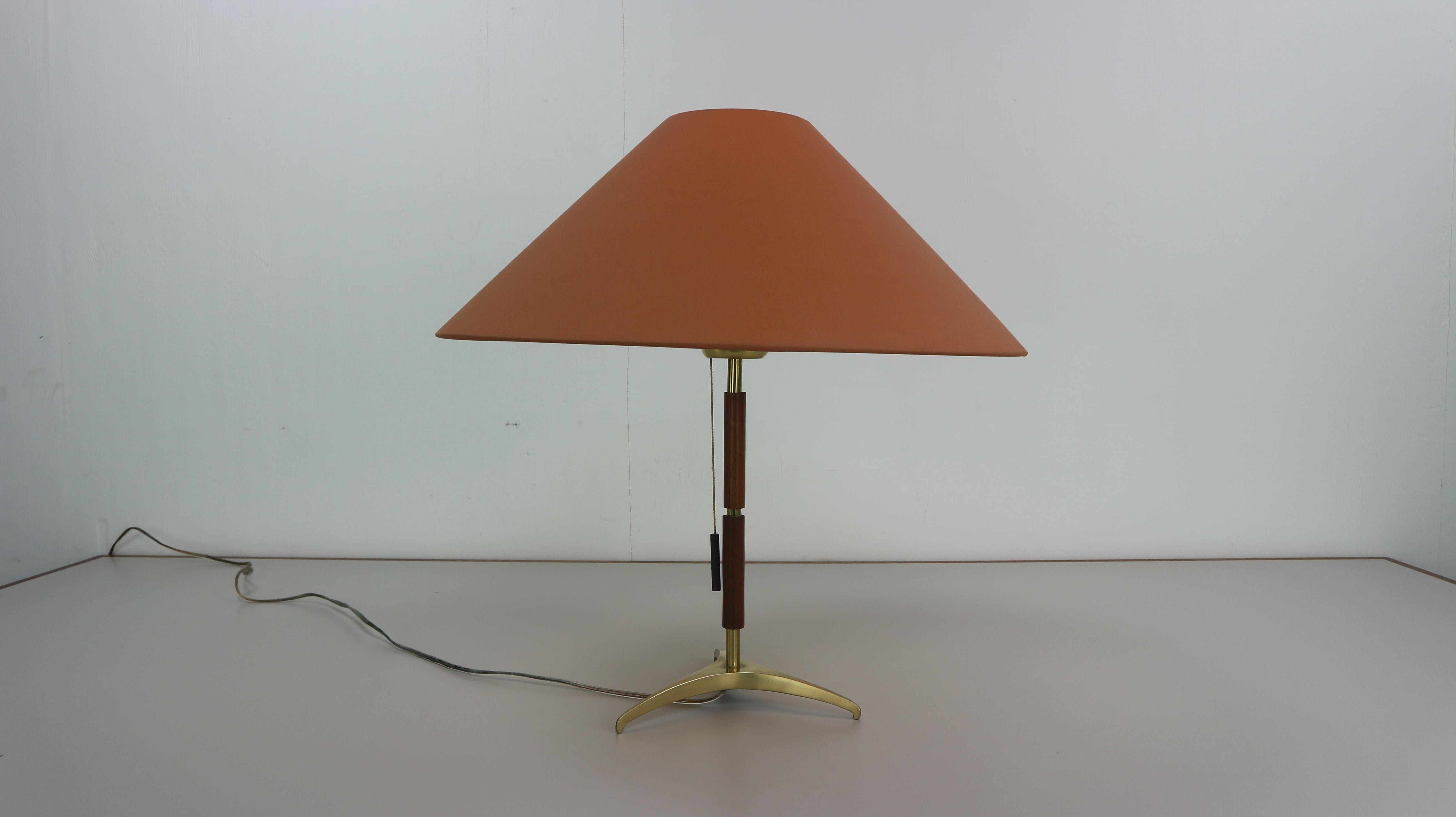 J. T. Kalmar Table Lamp Brass and Rosewood, 1950s In Good Condition In The Hague, NL