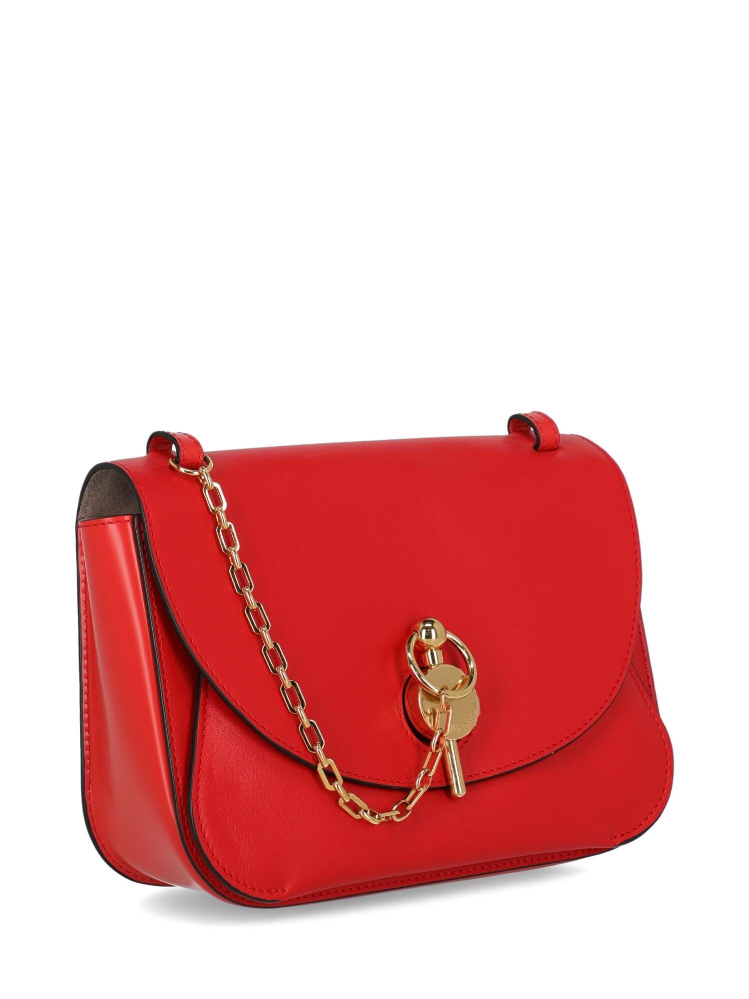 J. W. Anderson Woman Shoulder bag  Red Leather In Excellent Condition For Sale In Milan, IT