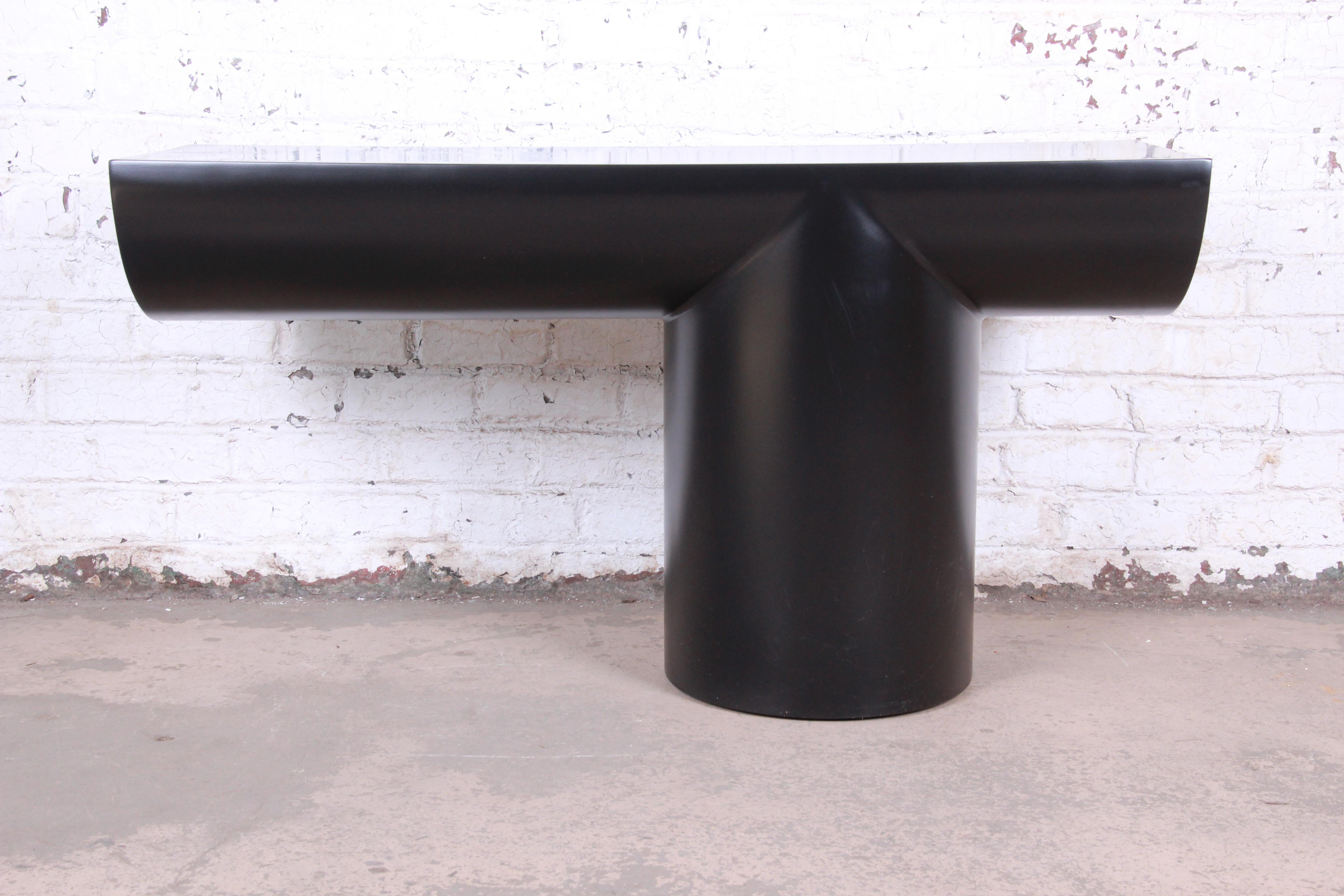 A rare and exceptional Mid-Century Modern black lacquered 