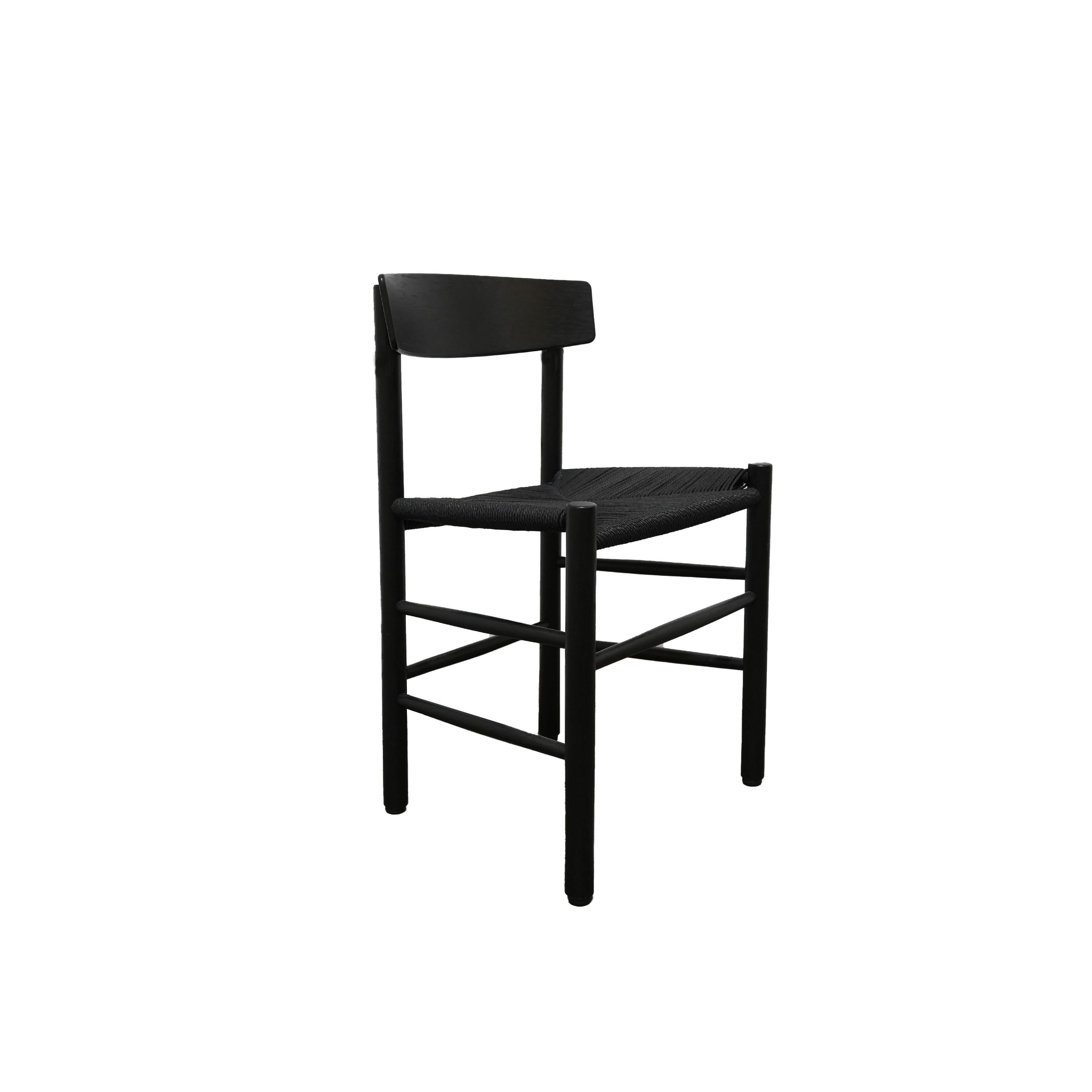 J39 Mogensen Chair by Fredericia In Excellent Condition For Sale In Atlanta, GA