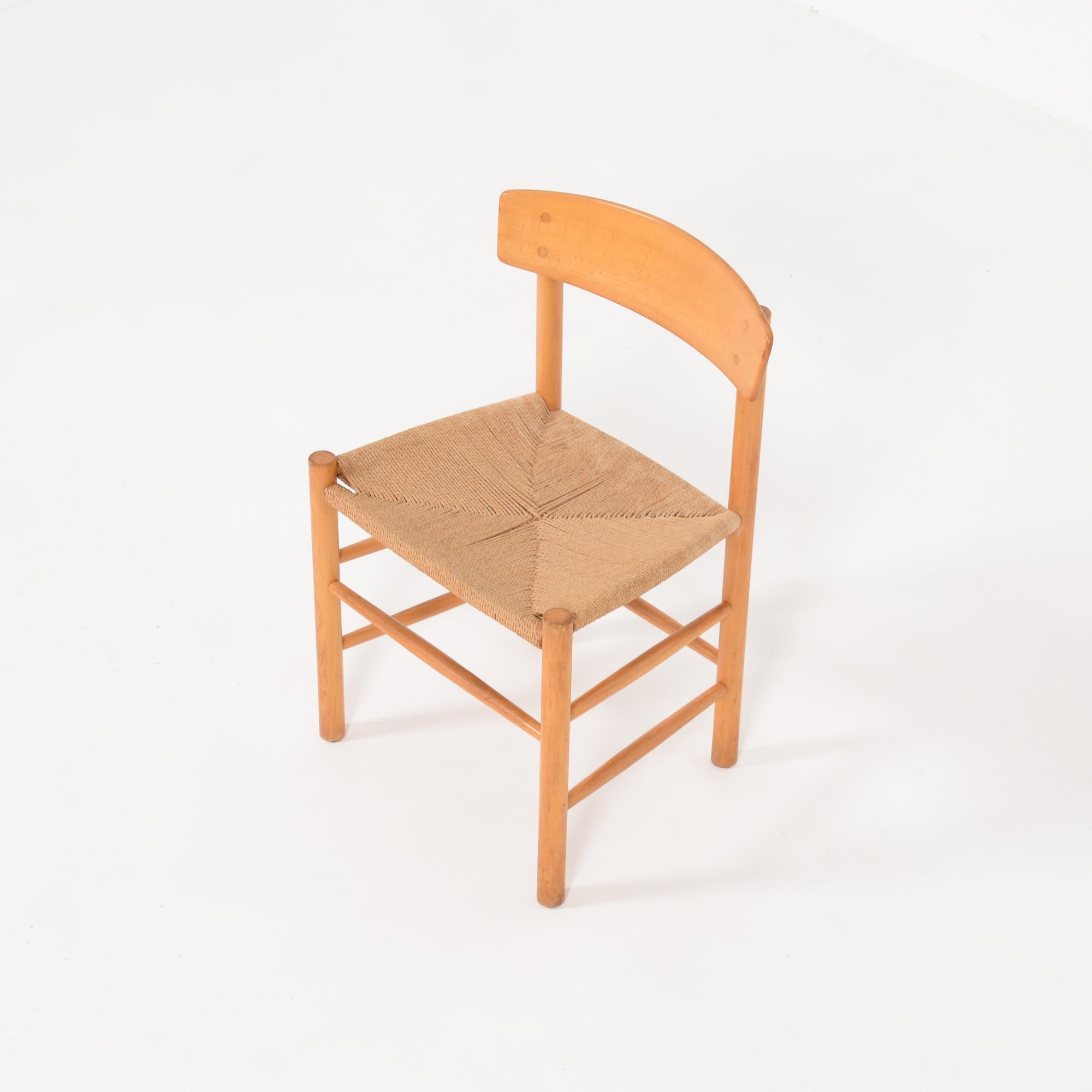 J39 People's Chair by Borge Mogensen 8
