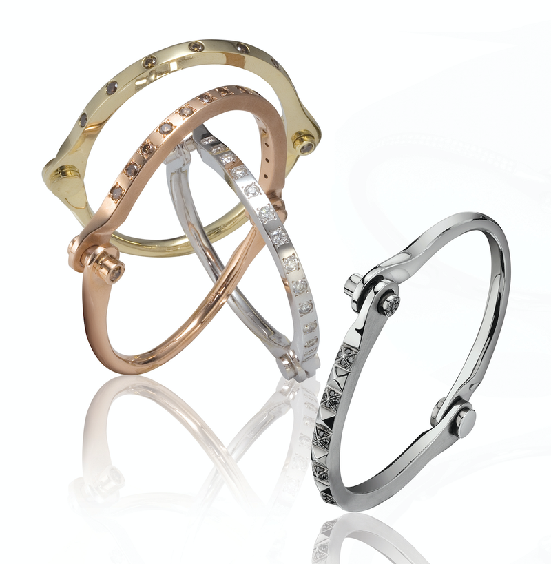 18 Karat Yellow Gold, Rose-Cut Diamond Double Finger Ring For Sale at ...