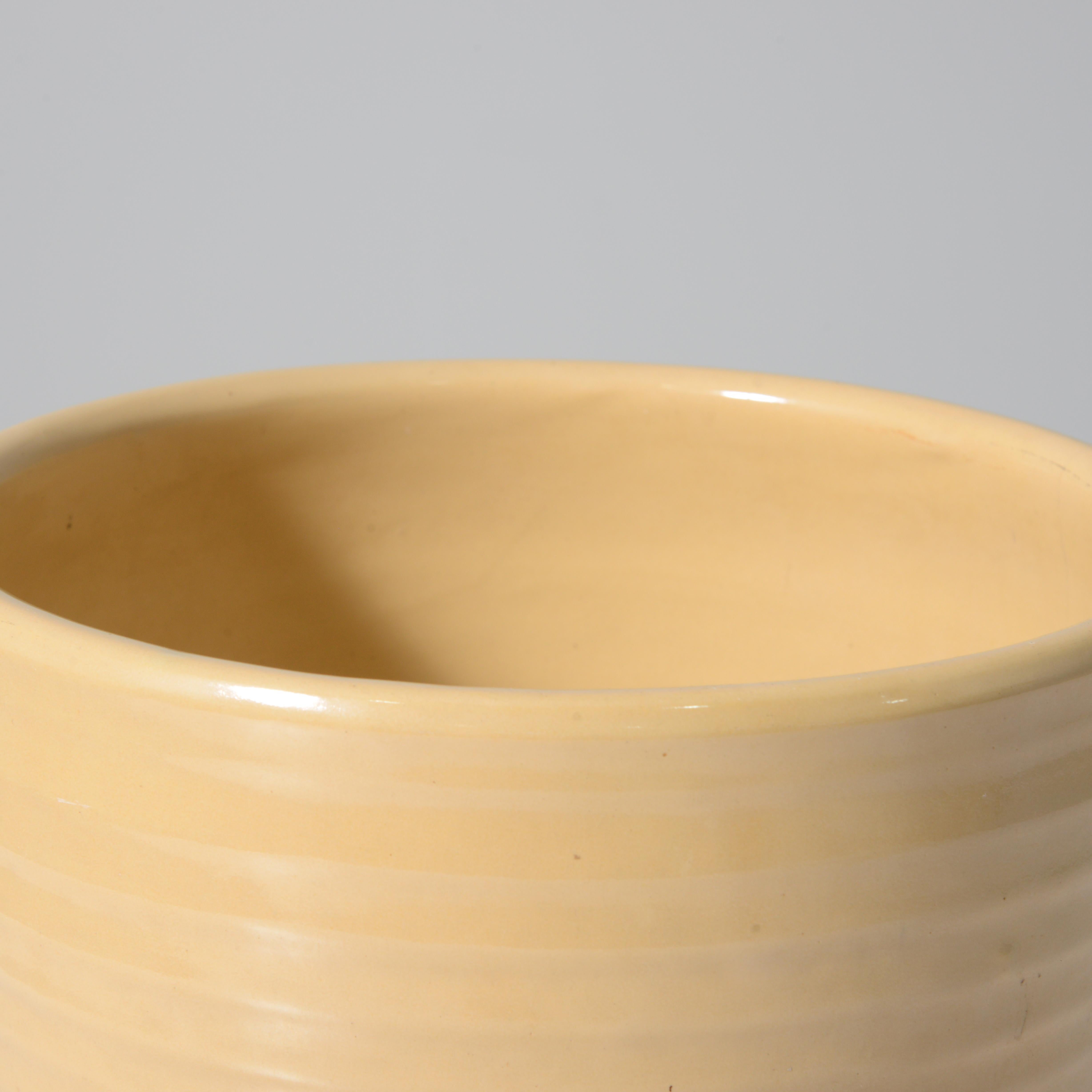 J.A. Bauer Pottery Ringware Jardinières / Pots, 10.25 
