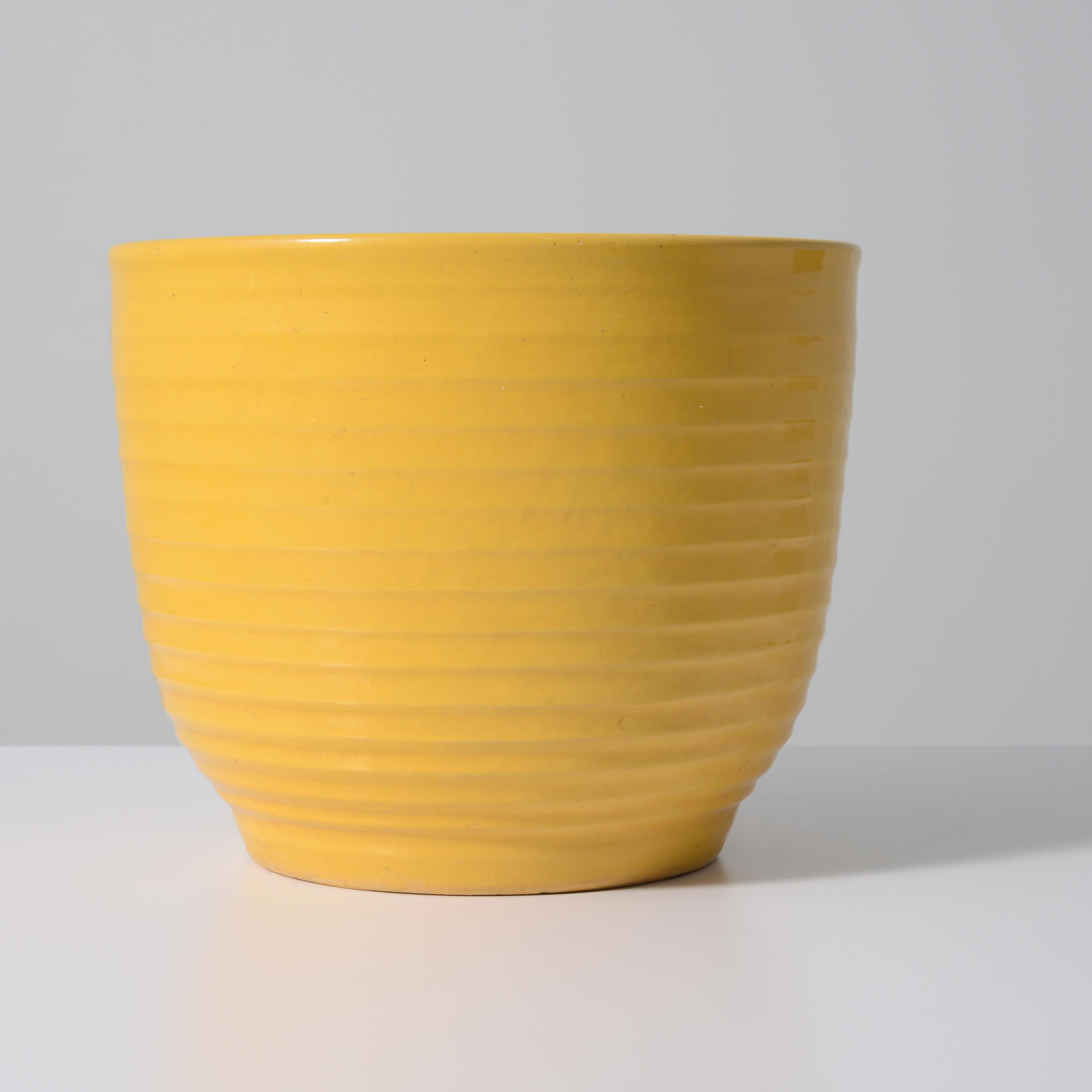 J.A. Bauer Pottery Ringware Jardinières / Pots, 10.25 