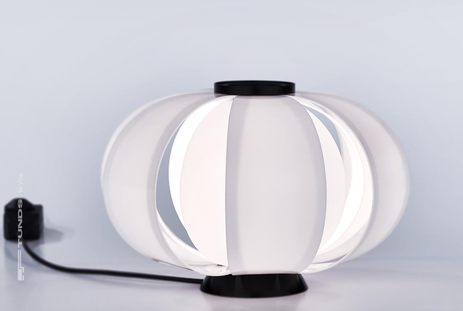 J.A. Lámpara de mesa Coderch 'Disa Mini' en blanco para Tunds en venta 1