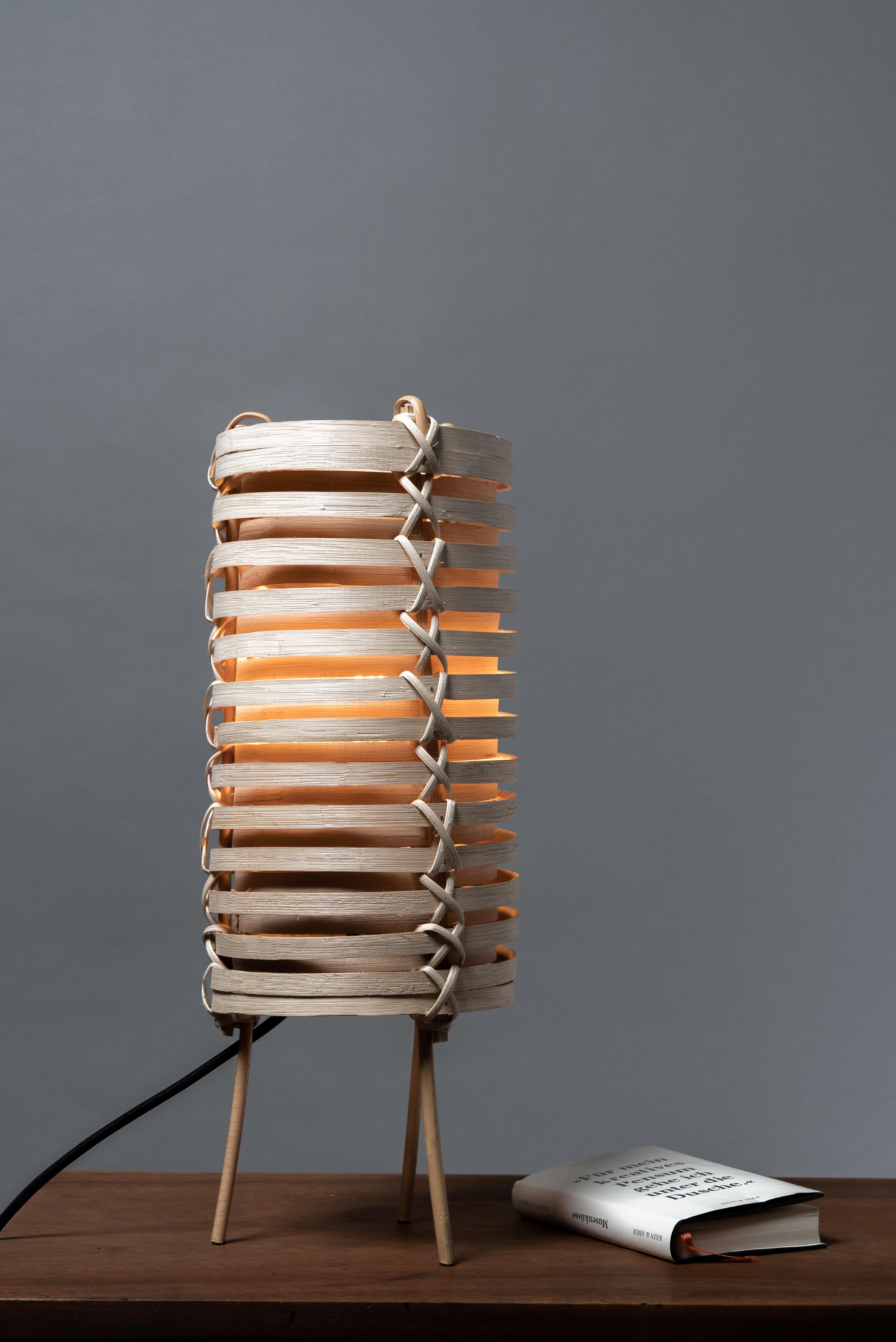J.A. Coderch 'Junco' Rattan Cane Table Lamp for Tunds For Sale 13