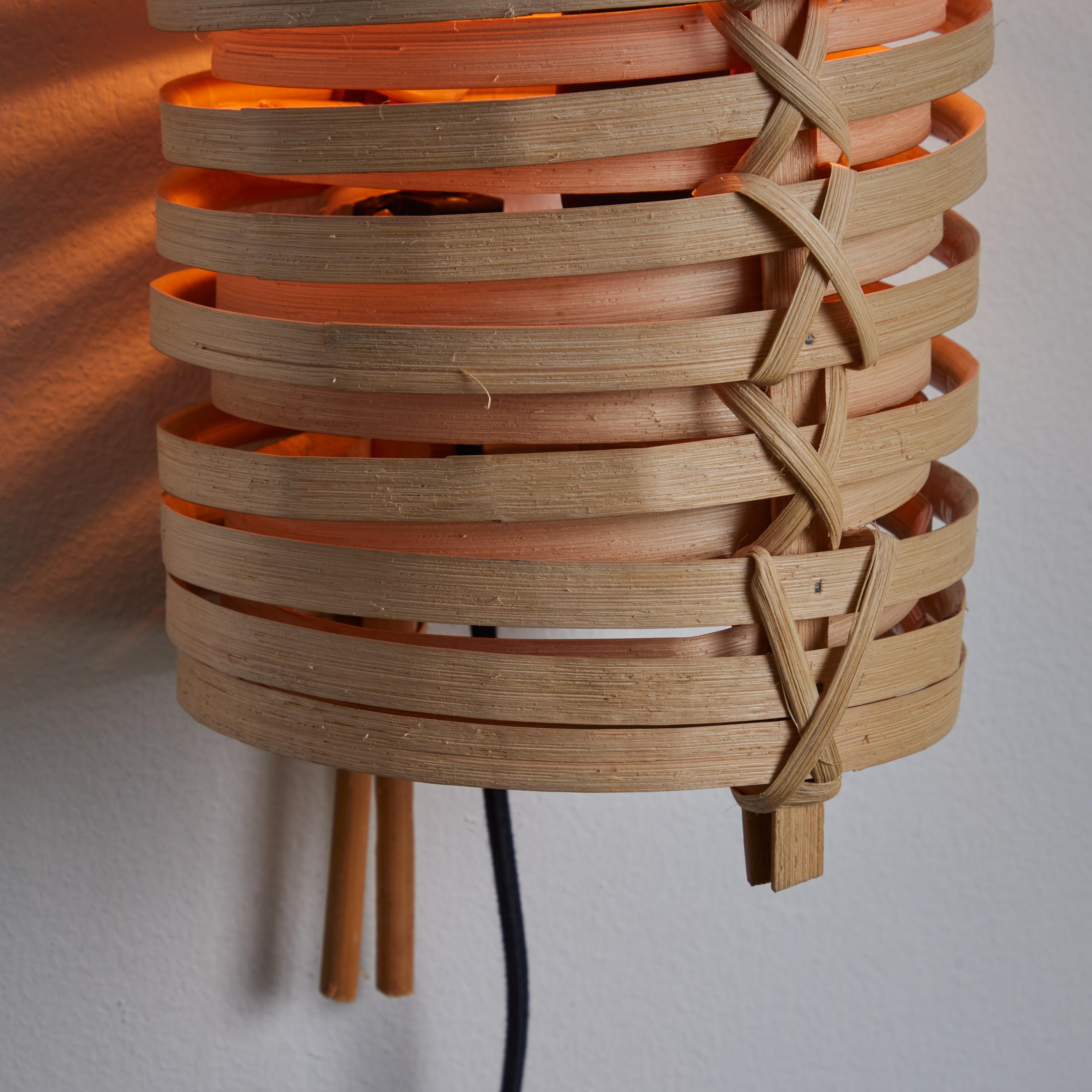 J.A. Coderch 'Junco' Rattan Cane Wall Lamp for Tunds For Sale 6