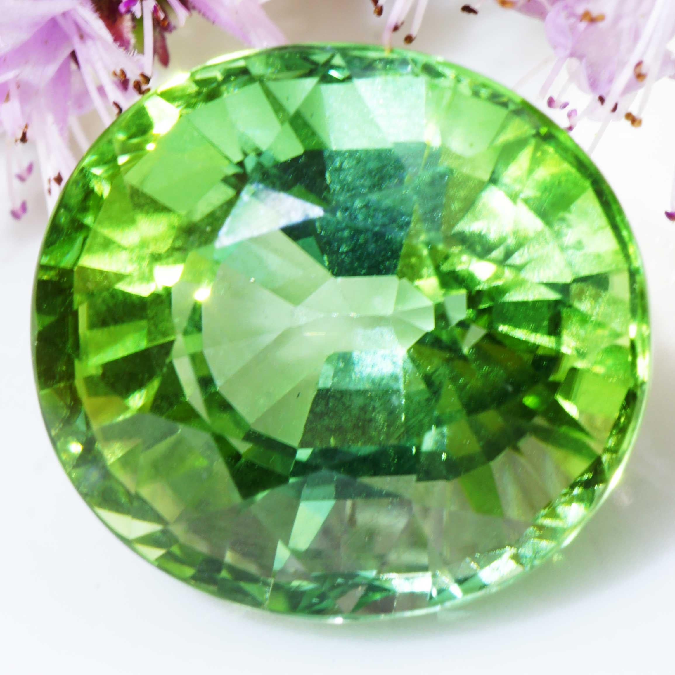 Jaba 14 ct Neon Tourmaline Afghanistan green yellow blue Loupeclean Investment 8
