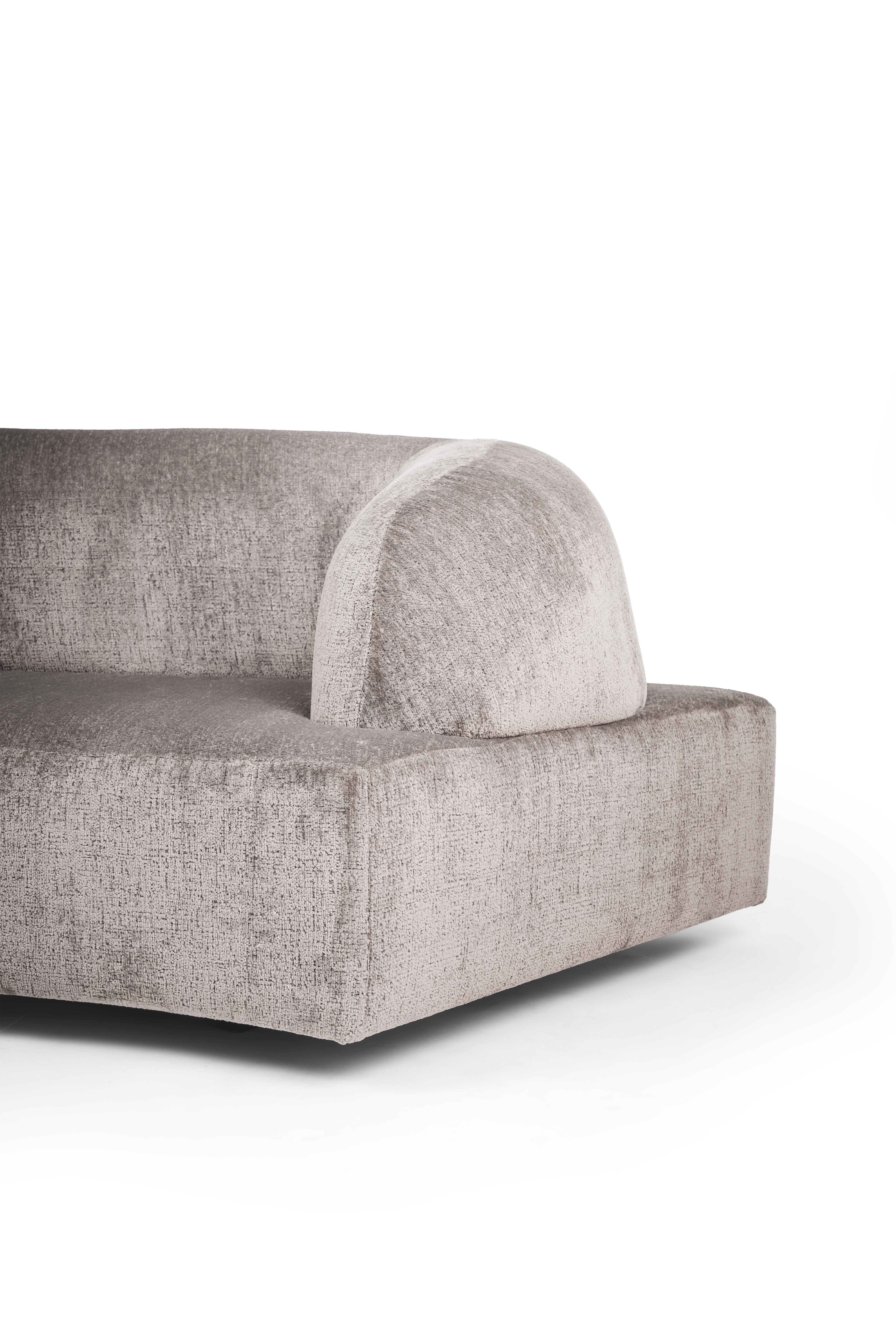 Jabba Arm Sofa by RALPH M For Sale 4
