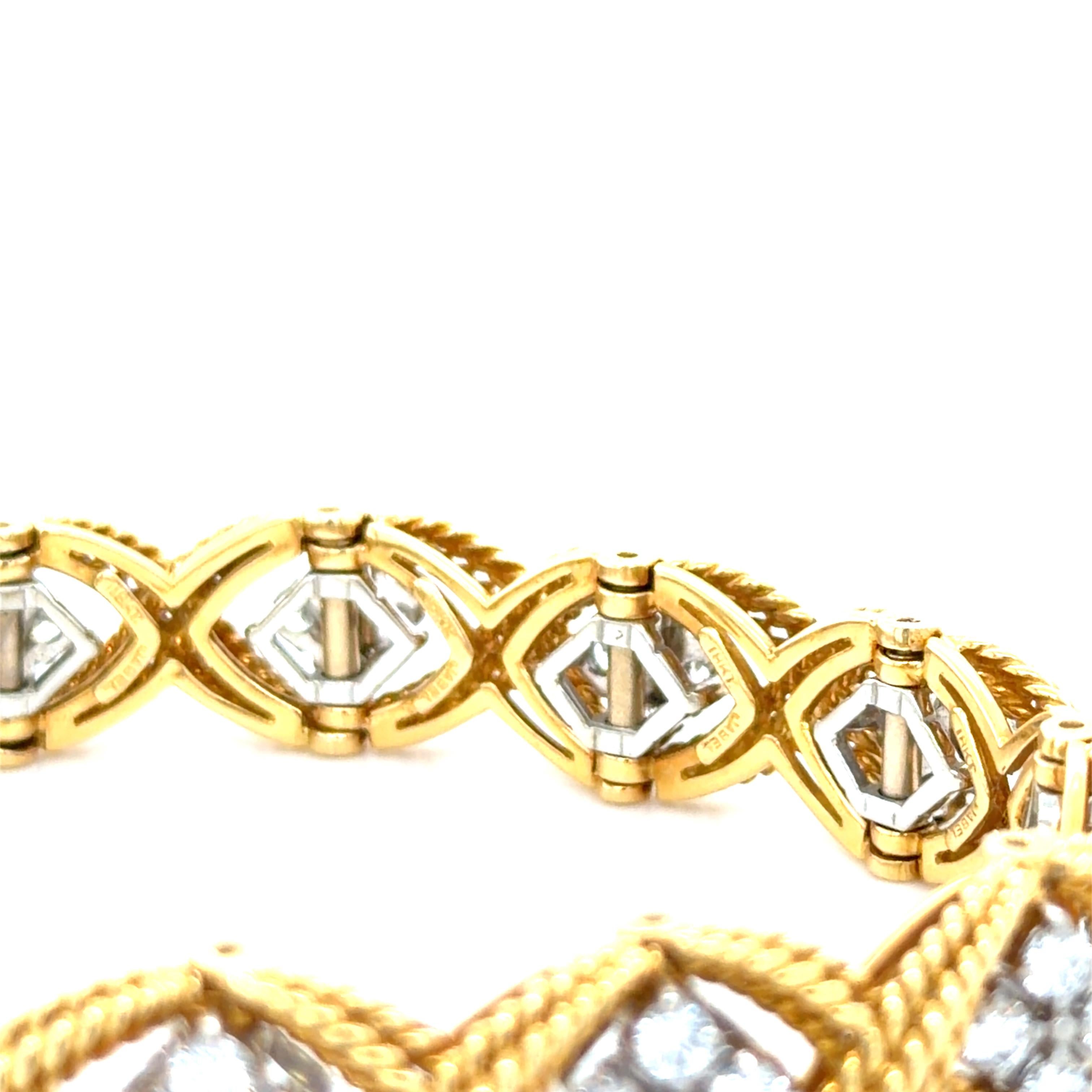 Jabel, 18K Bicolor Gold and Diamond Bracelet In Excellent Condition For Sale In Chicago, IL