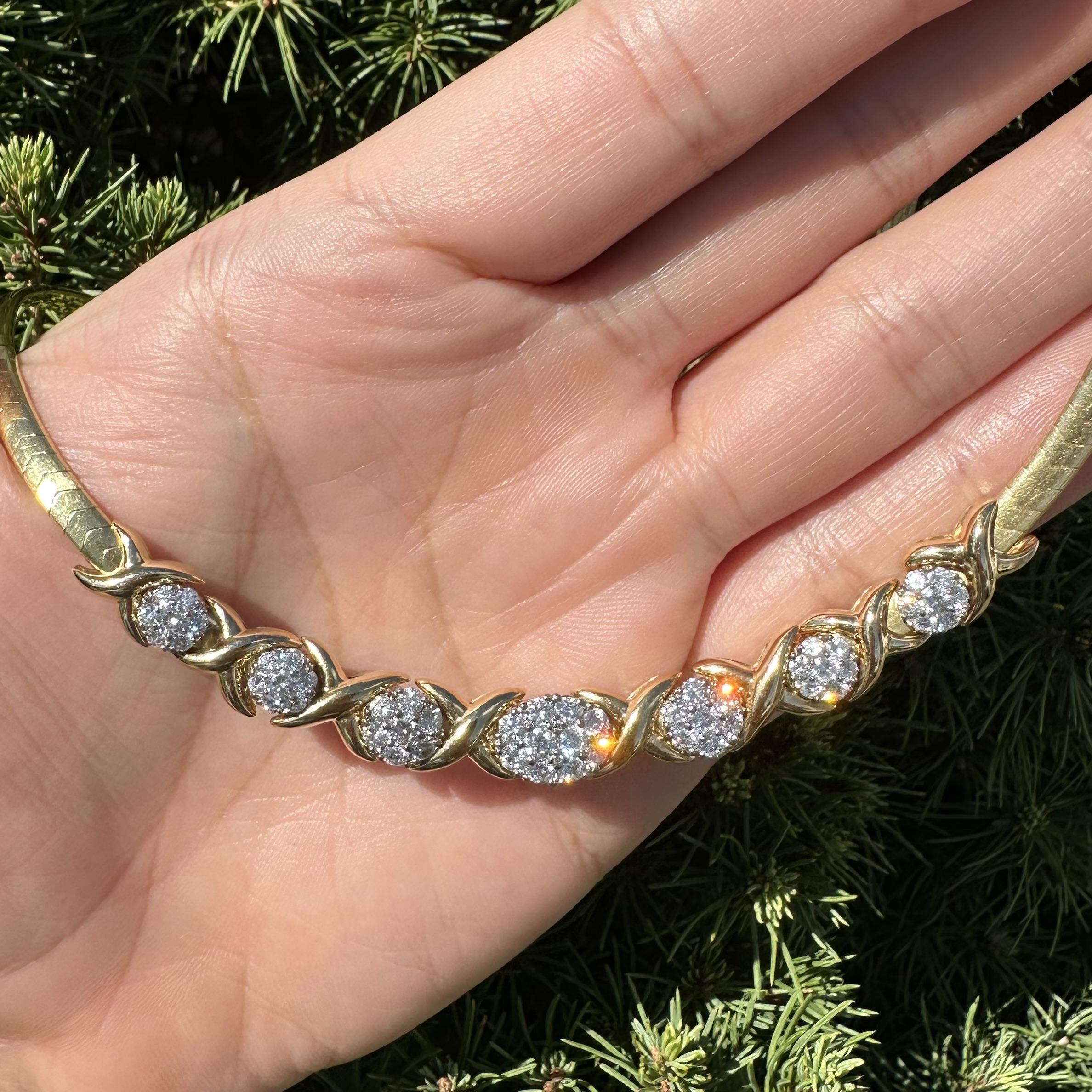 Jabel, collana in oro massiccio 18k con diamanti XO da 3,07 carati e catena Omega a scorrimento in vendita 9