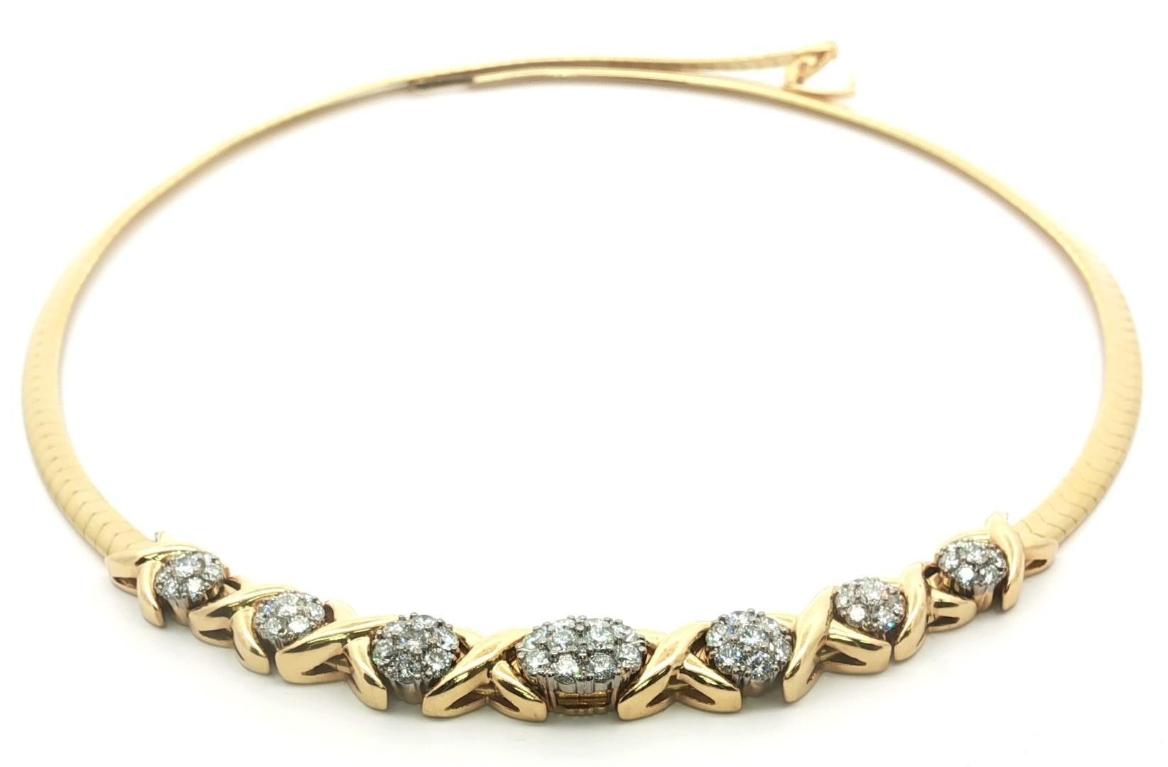 Jabel, collana in oro massiccio 18k con diamanti XO da 3,07 carati e catena Omega a scorrimento In condizioni ottime in vendita a Montclair, NJ
