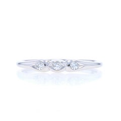 Alliance Art déco à trois pierres en or blanc 18 carats avec diamants Jabel