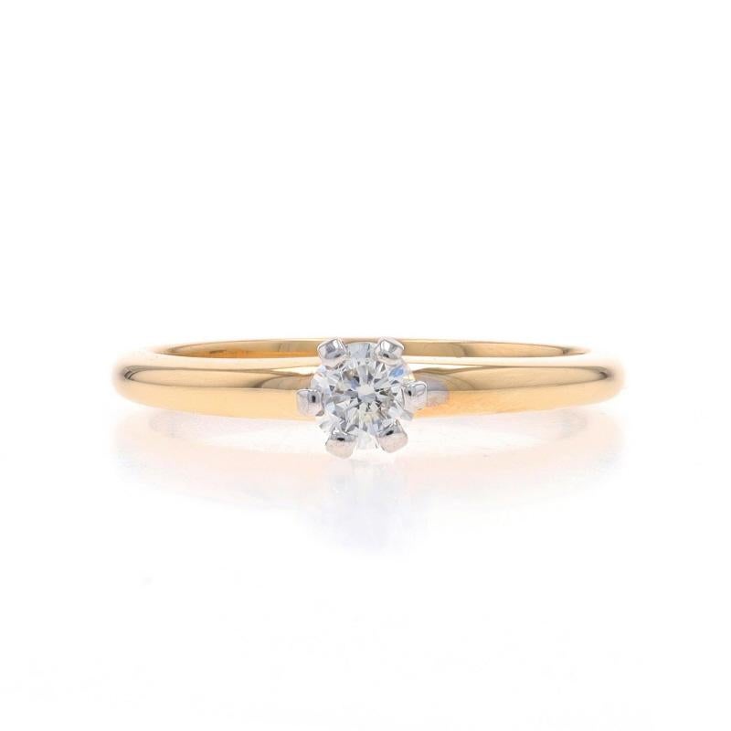 Talla: 6 1/2
Tasa de tallaje: 3 tallas más por 35 $ o 2 tallas menos por 35 $.

Marca: Jabel

Contenido de metal: Oro amarillo de 14 quilates y oro blanco de 14 quilates

Información sobre Stone

Diamante natural
Quilate(s): .20 ct
Talla: Redondo