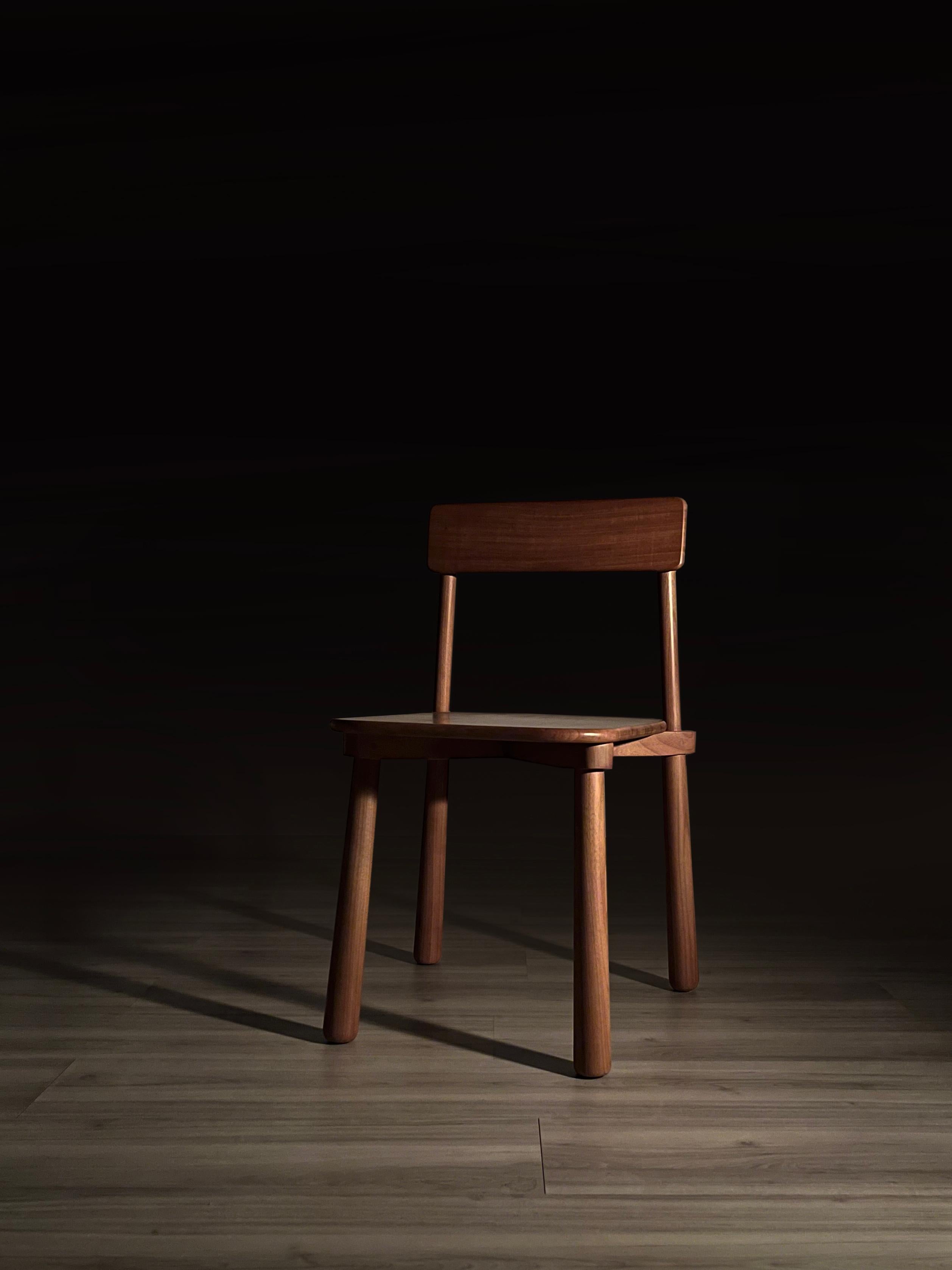 Jabuti Chair — Handmade Solid Wood Contemporary Brazilian Design For Sale 1