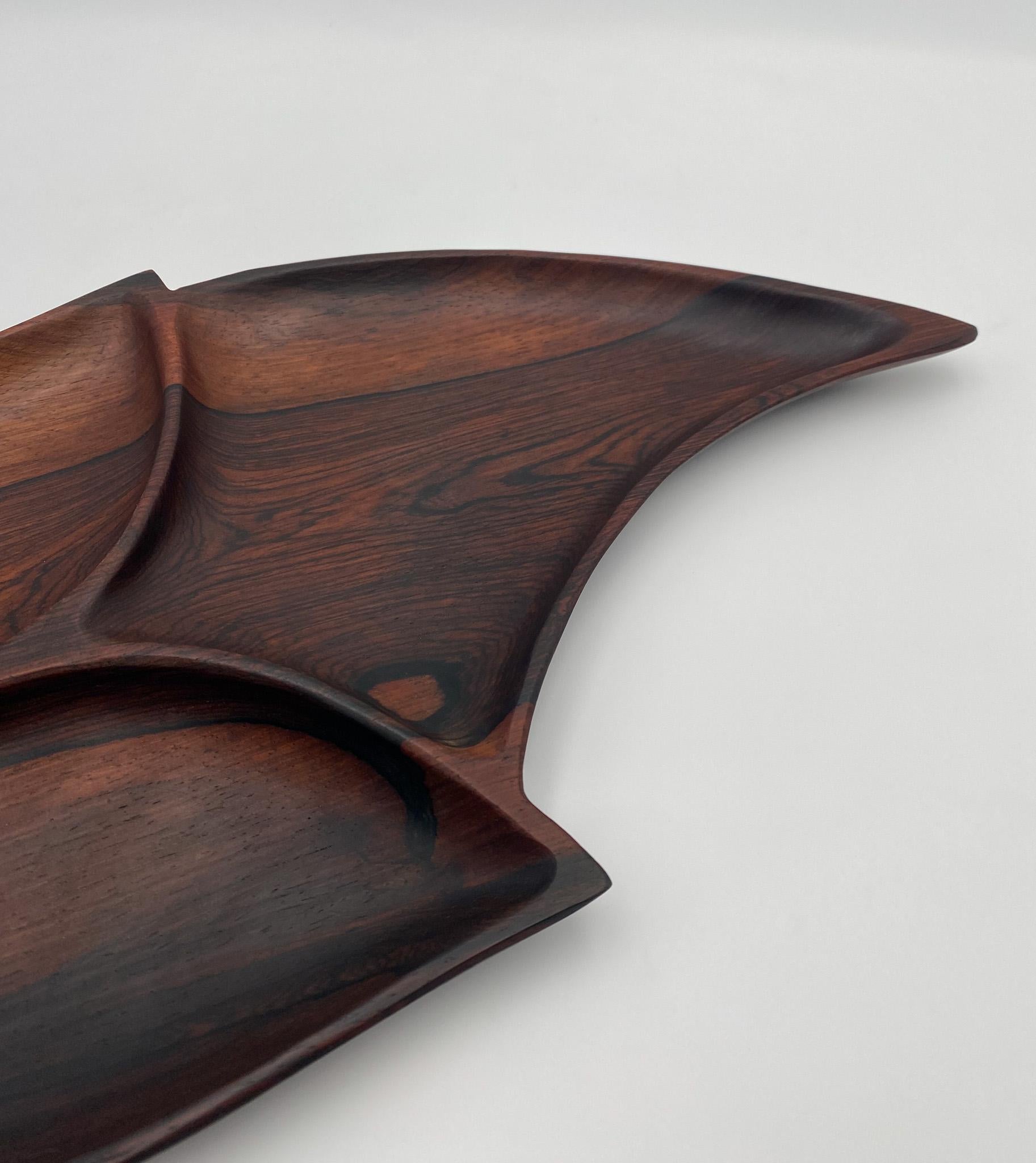 Jac-Arte Jacaranda Rosewood Divided Bowl / Tray.  Brazil, 1960's For Sale 5