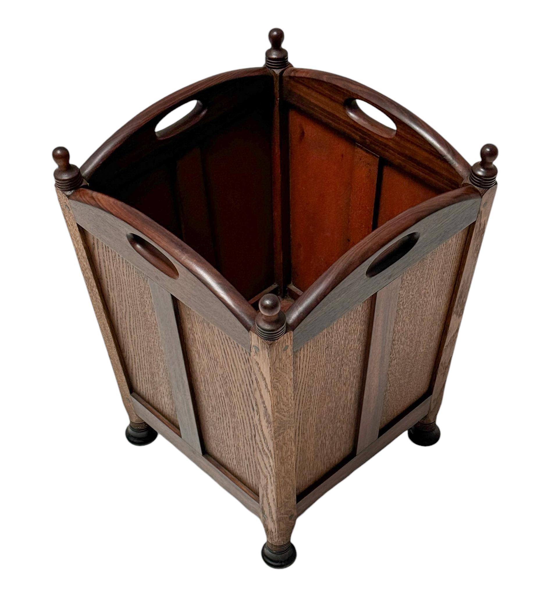 Cesta de basura de la Escuela Art Decó de Amsterdam de Jac. van den Bosch para 't Binnenhuis Holandés en venta