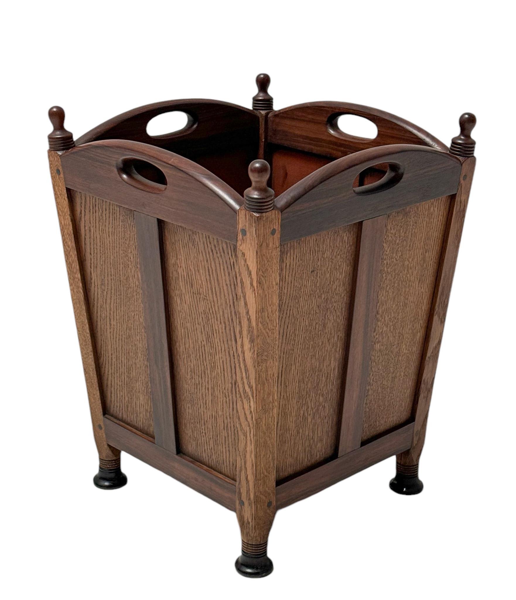 Cesta de basura de la Escuela Art Decó de Amsterdam de Jac. van den Bosch para 't Binnenhuis principios del siglo XX en venta