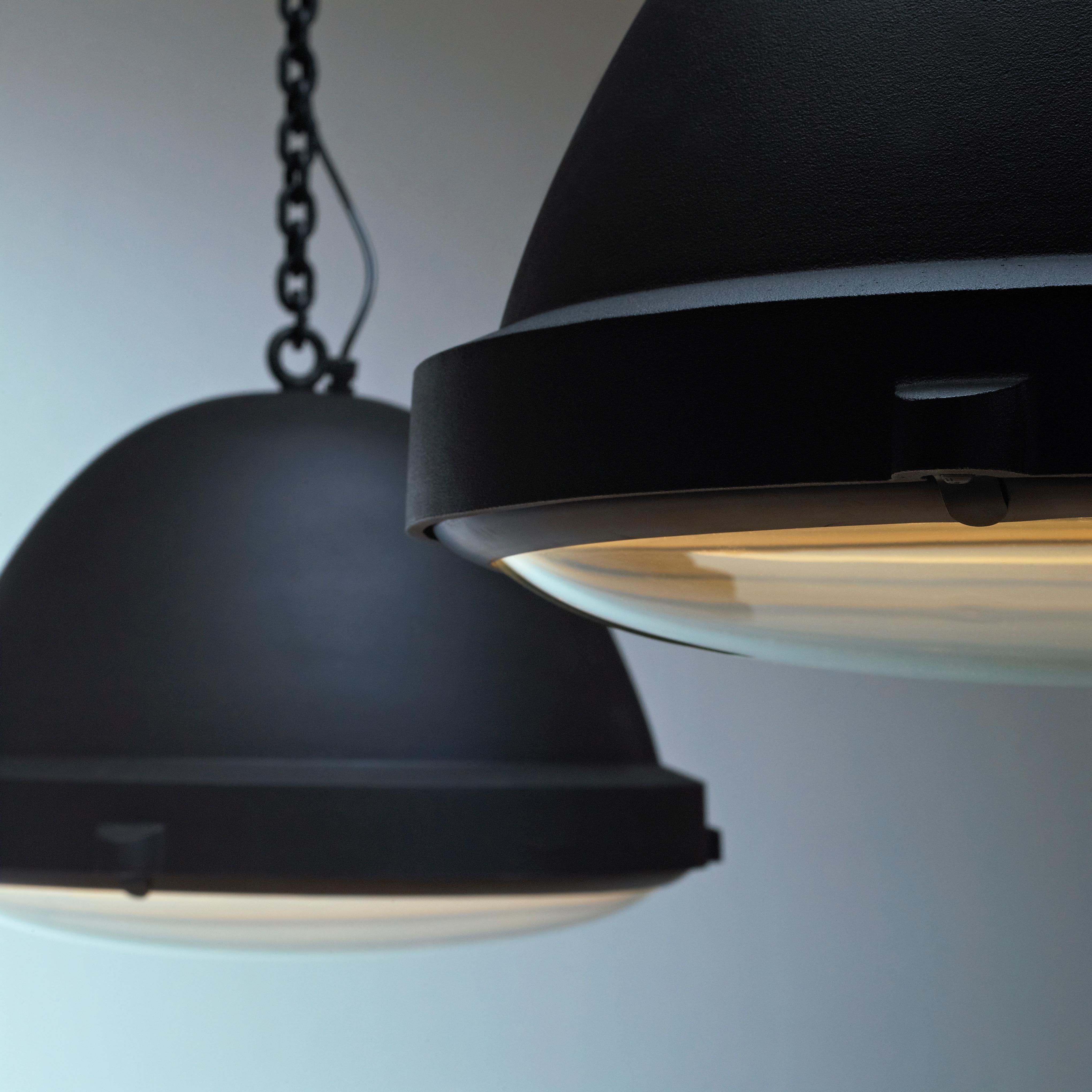 XXIe siècle et contemporain Jacco Maris LED Outsider Suspension Light en vente