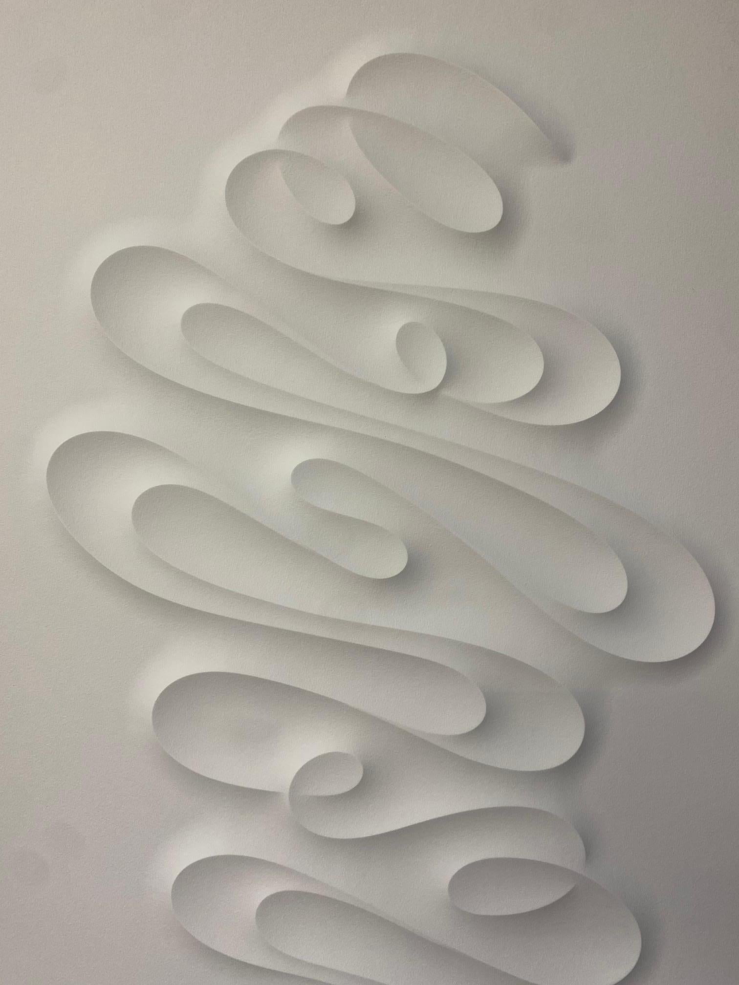 Arques - embossed paper work, minimalist curvilinear white artwork Jacinto Moros For Sale 1